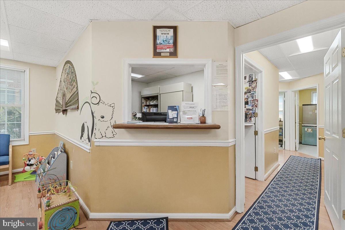 ELLICOTT CENTER - Residential