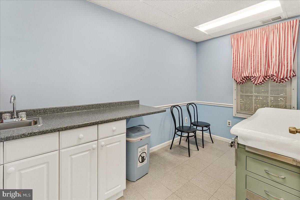 ELLICOTT CENTER - Residential