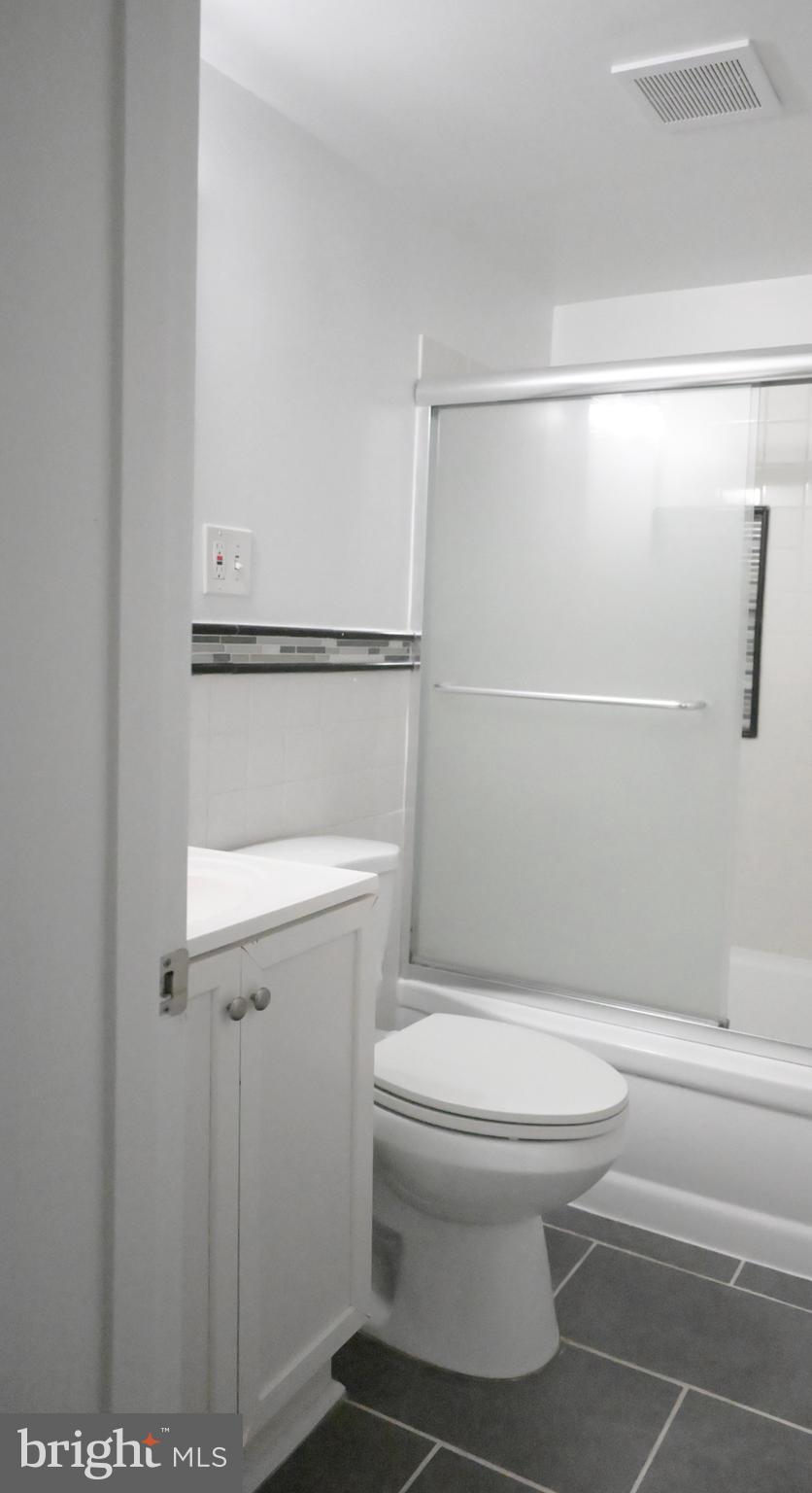 FOXCROFT COLONY - Residential Lease