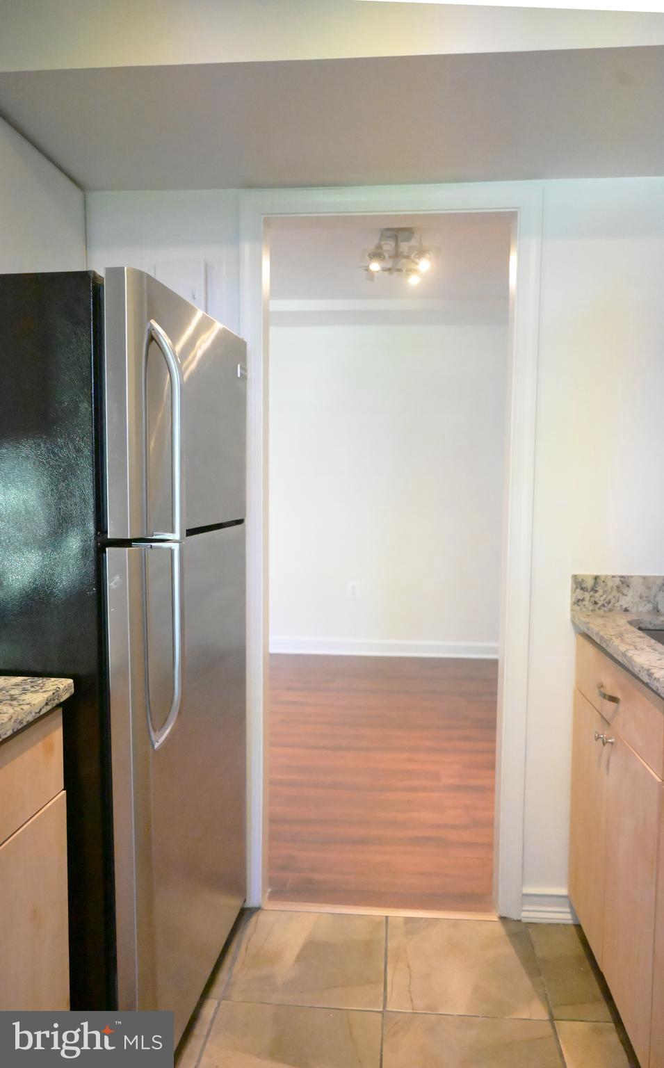 FOXCROFT COLONY - Residential Lease