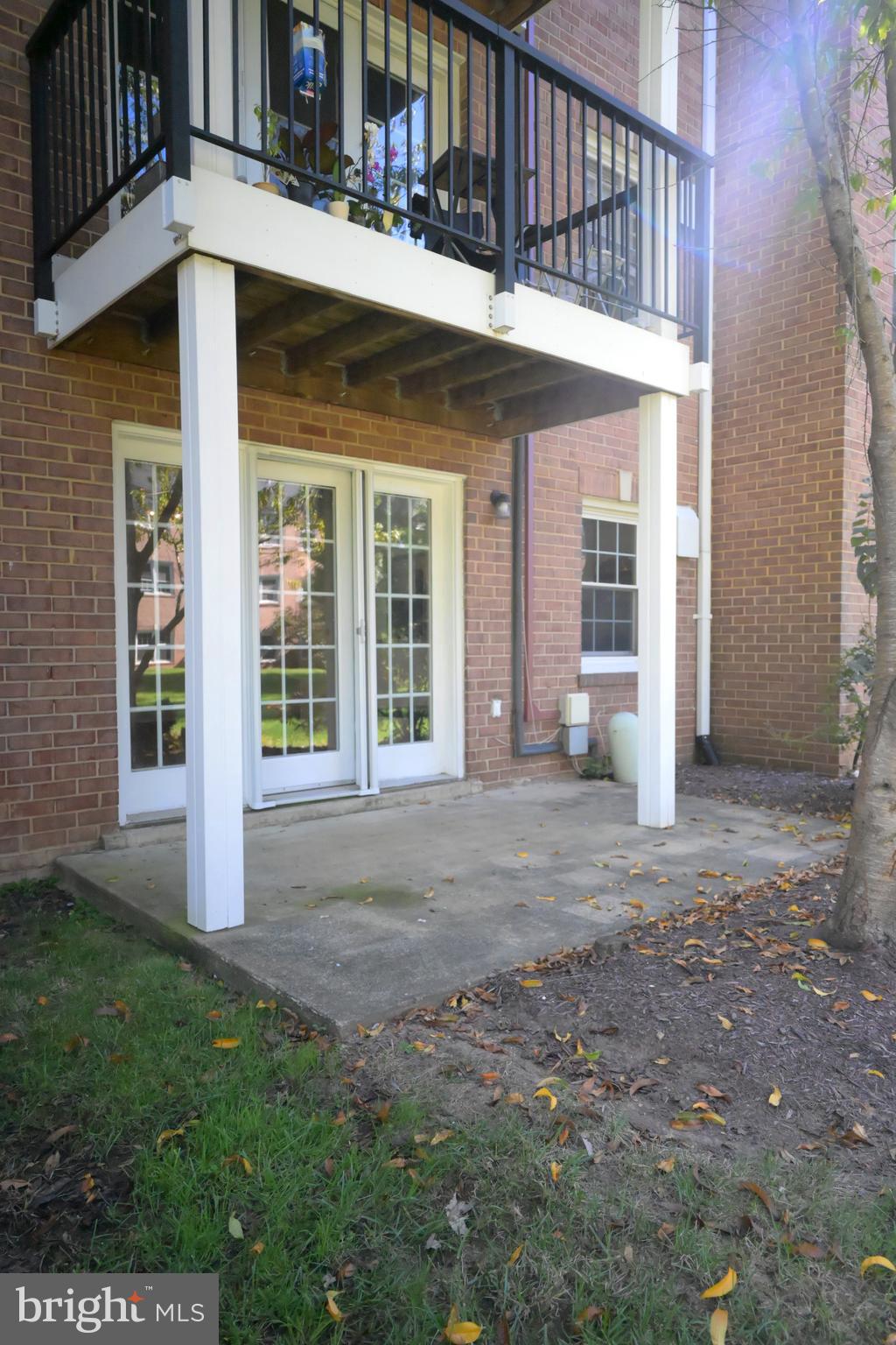 FOXCROFT COLONY - Residential Lease