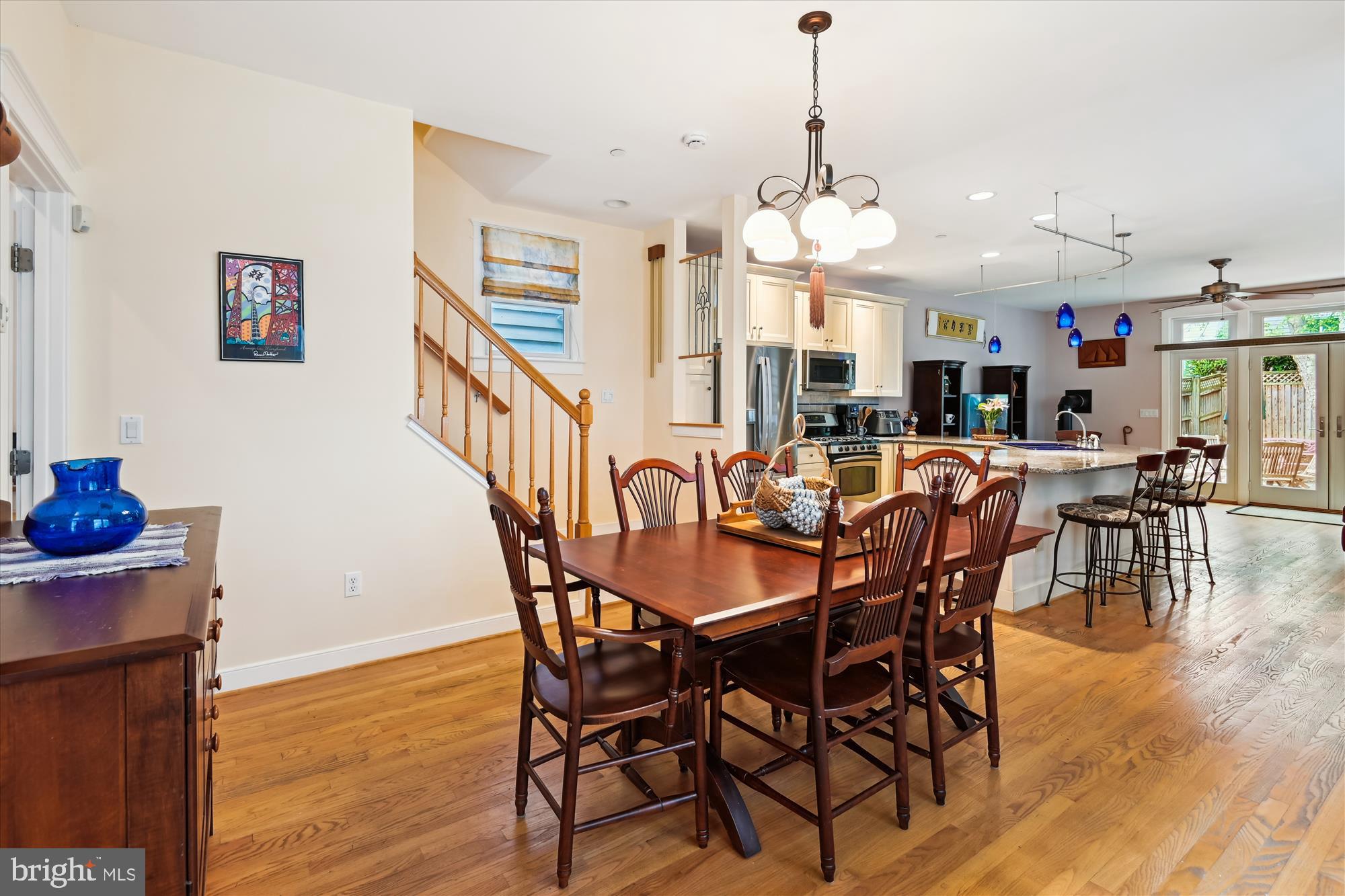 541 SECOND STREET