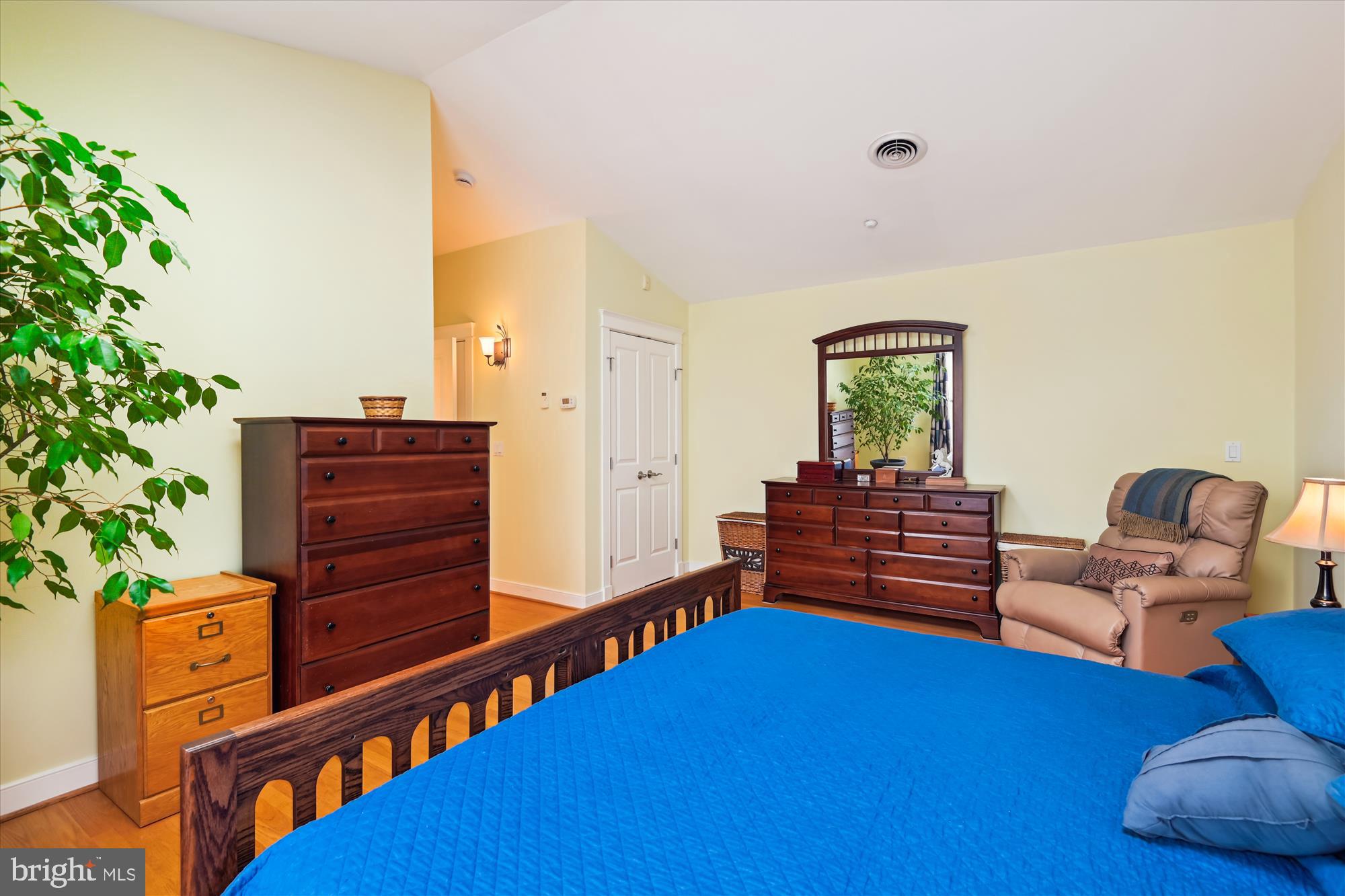 EASTPORT - Residential
