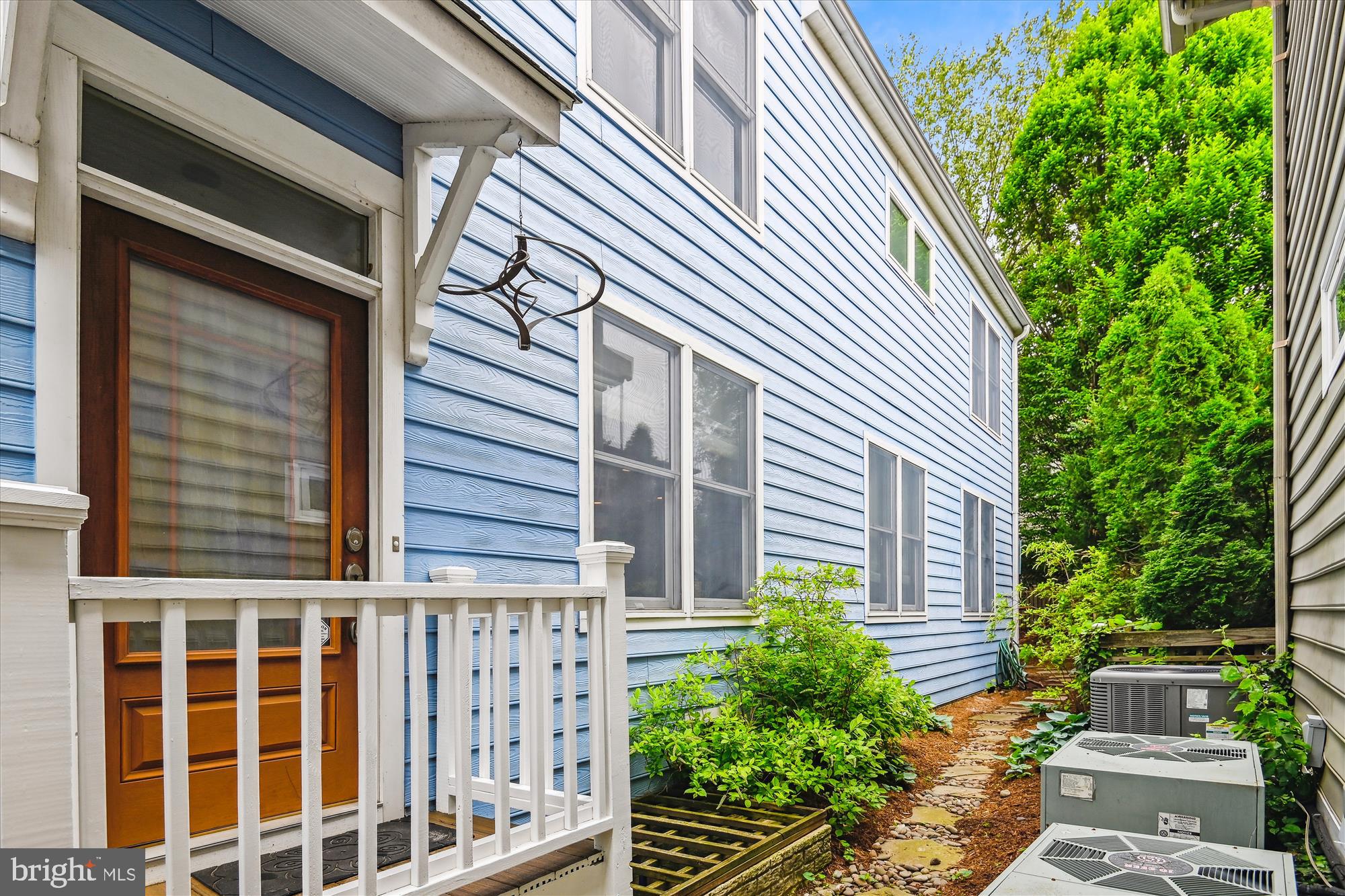 EASTPORT - Residential