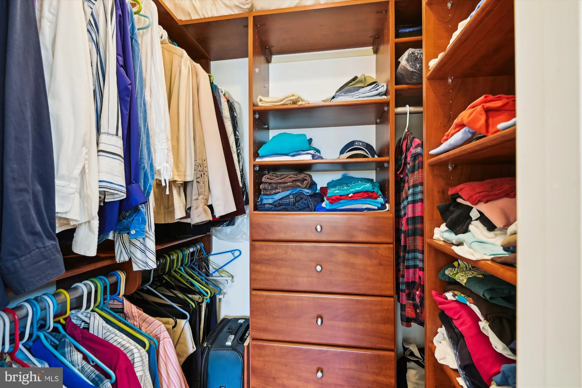 Annapolis, Maryland 21403, United States, 4 Bedrooms Bedrooms, ,3 BathroomsBathrooms,Residential,Active,132966