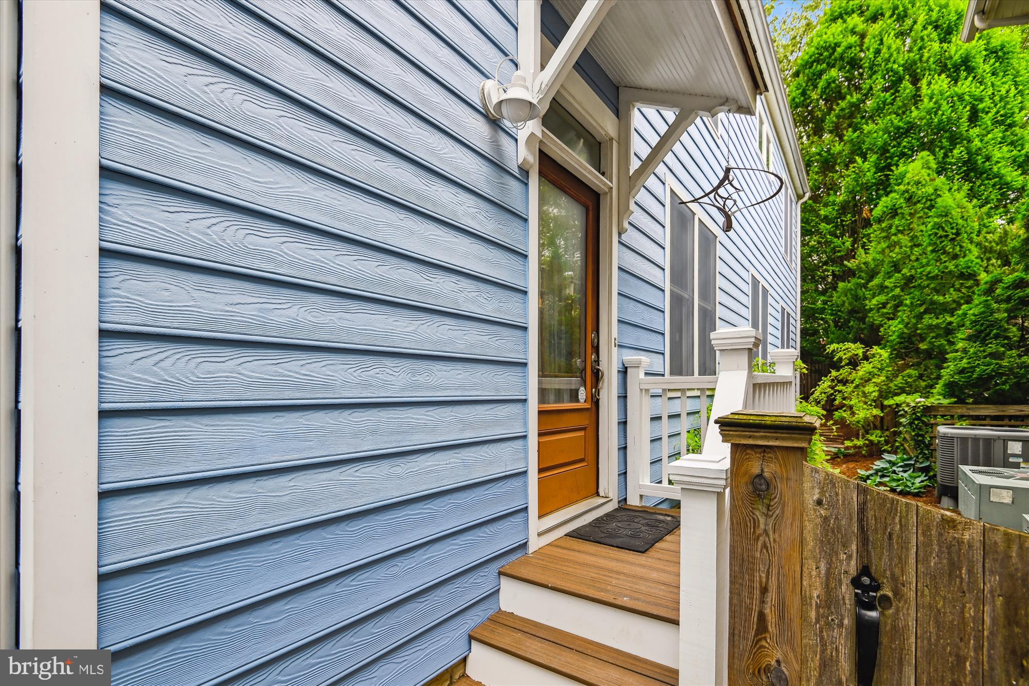 EASTPORT - Residential