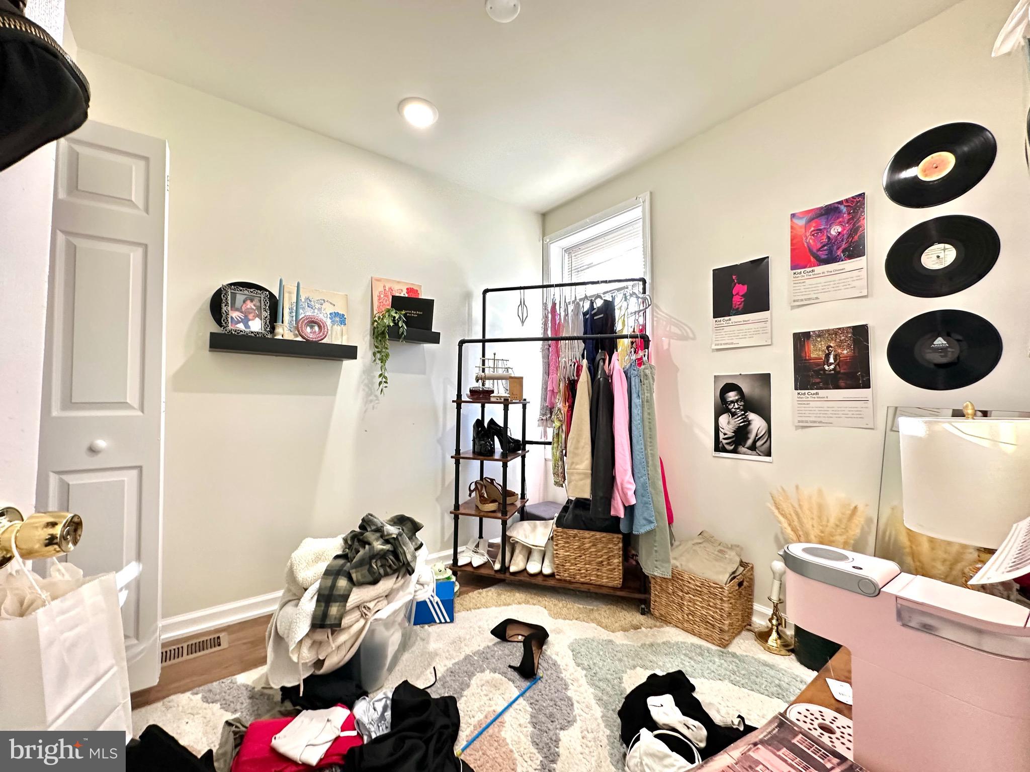 NORTH CENTRAL - Residential Lease