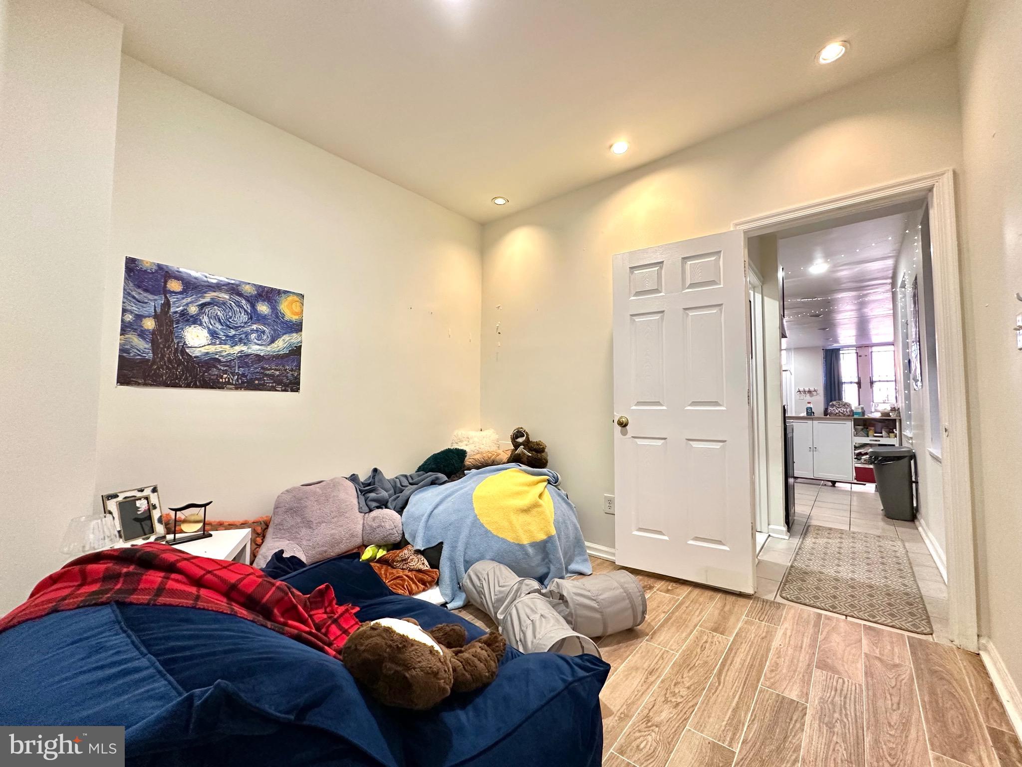 NORTH CENTRAL - Residential Lease