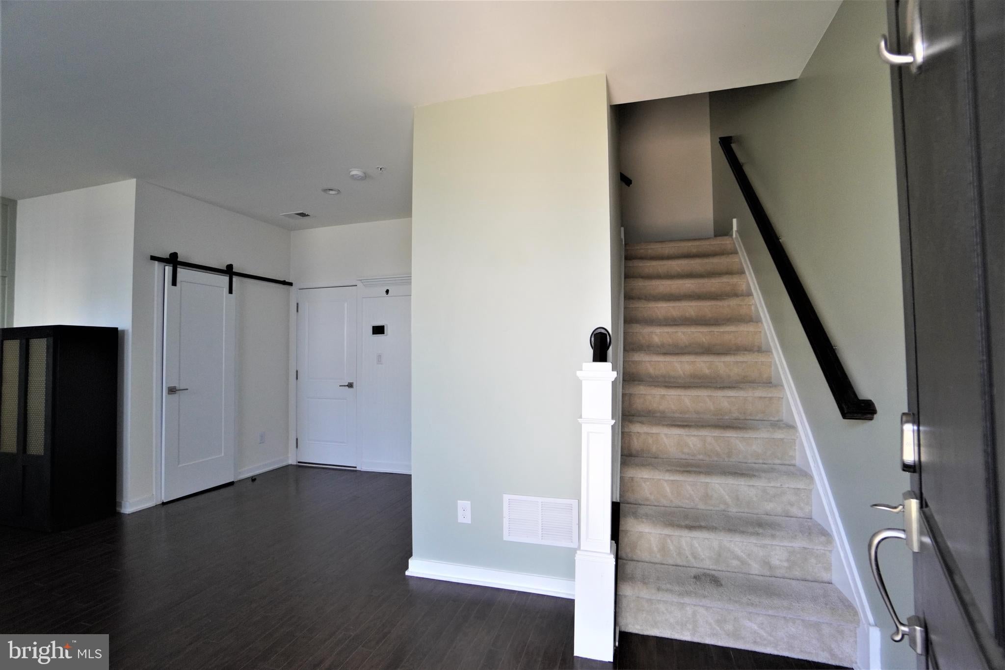 13 JESSOP LANE