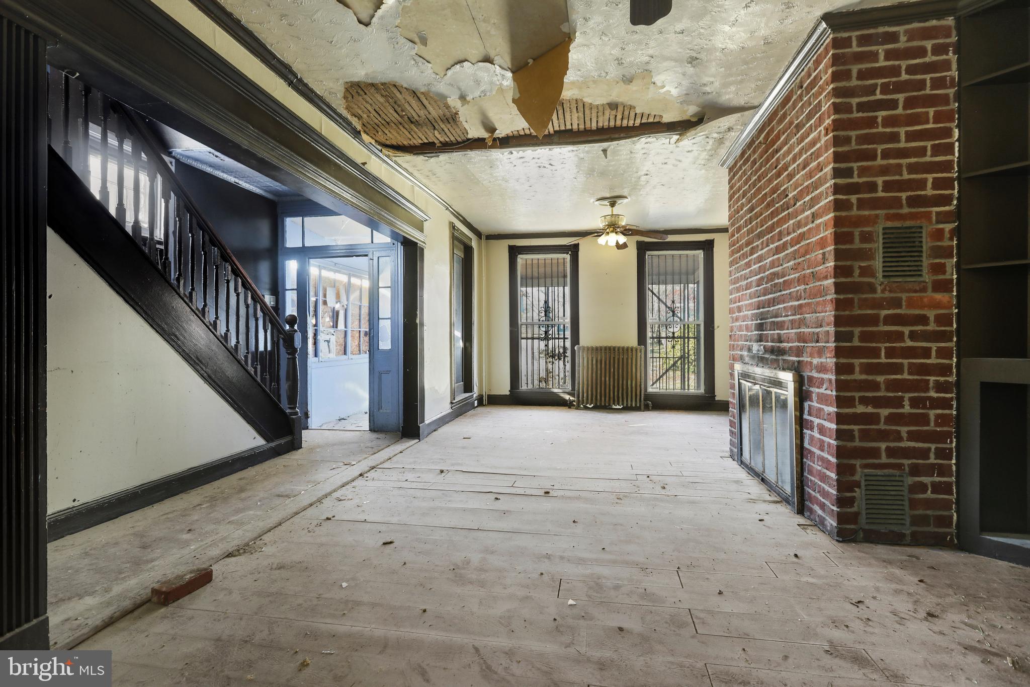 WOODBOURNE HEIGHTS - Residential