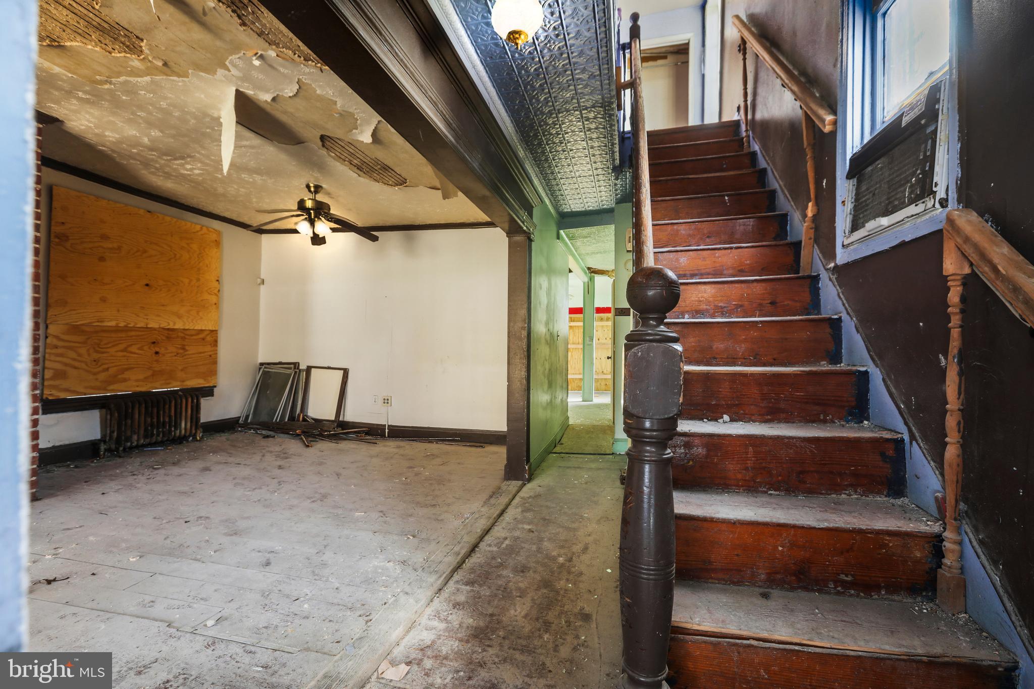 WOODBOURNE HEIGHTS - Residential