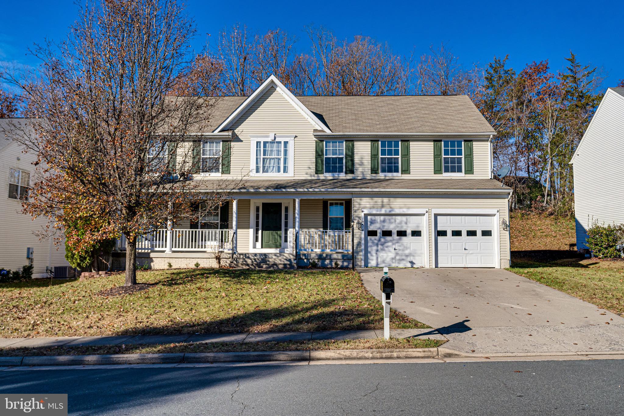 LEE'S CROSSING - Residential