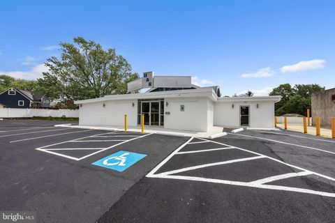 314-316 E EVESHAM ROAD GLENDORA NJ 08029