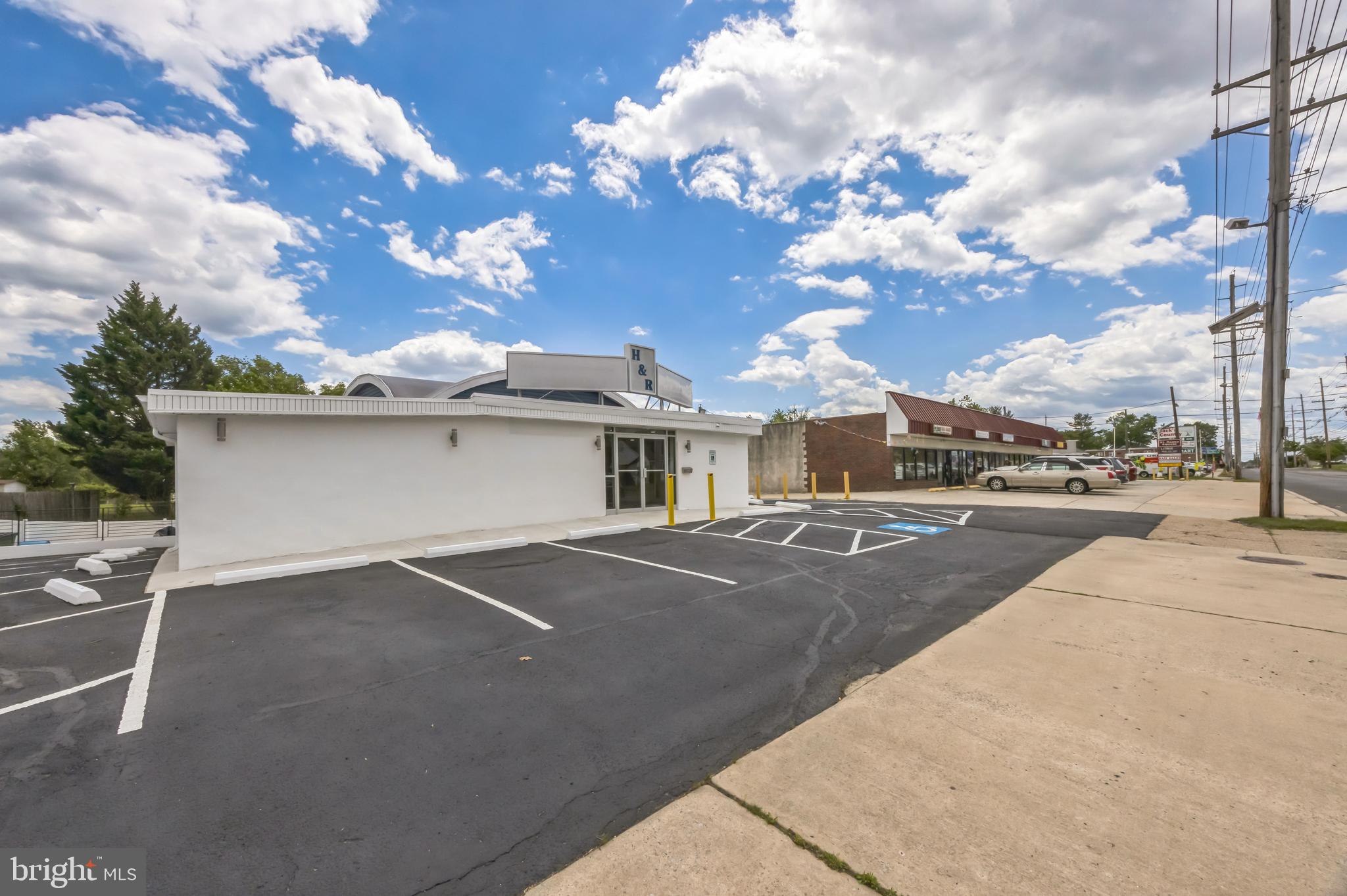 314-316 E EVESHAM ROAD