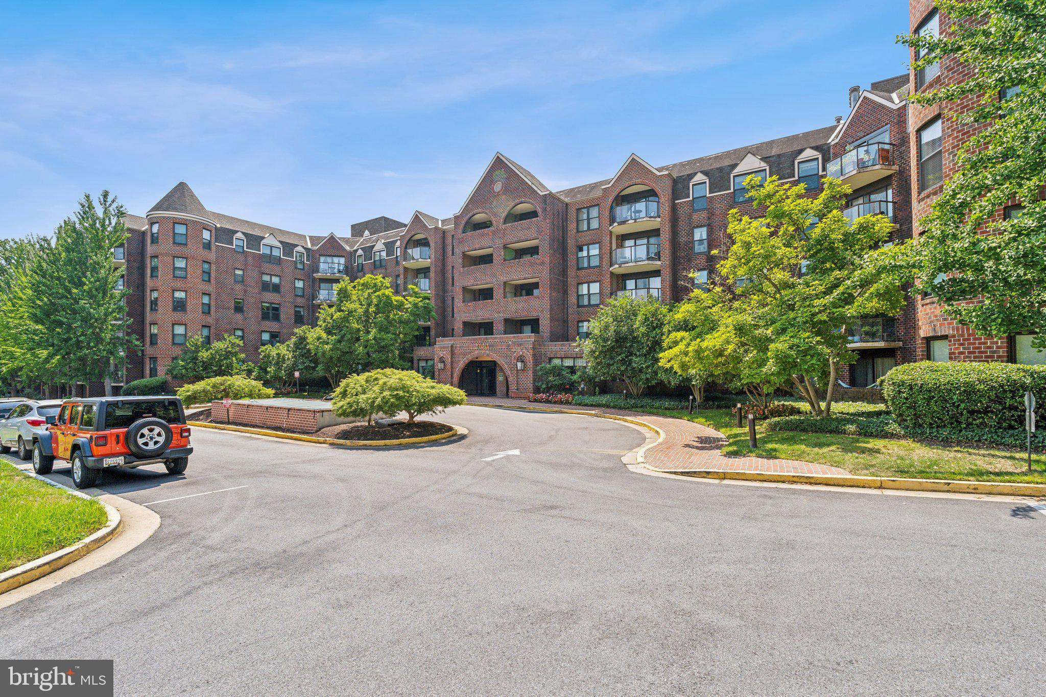 ASTORIA - Residential