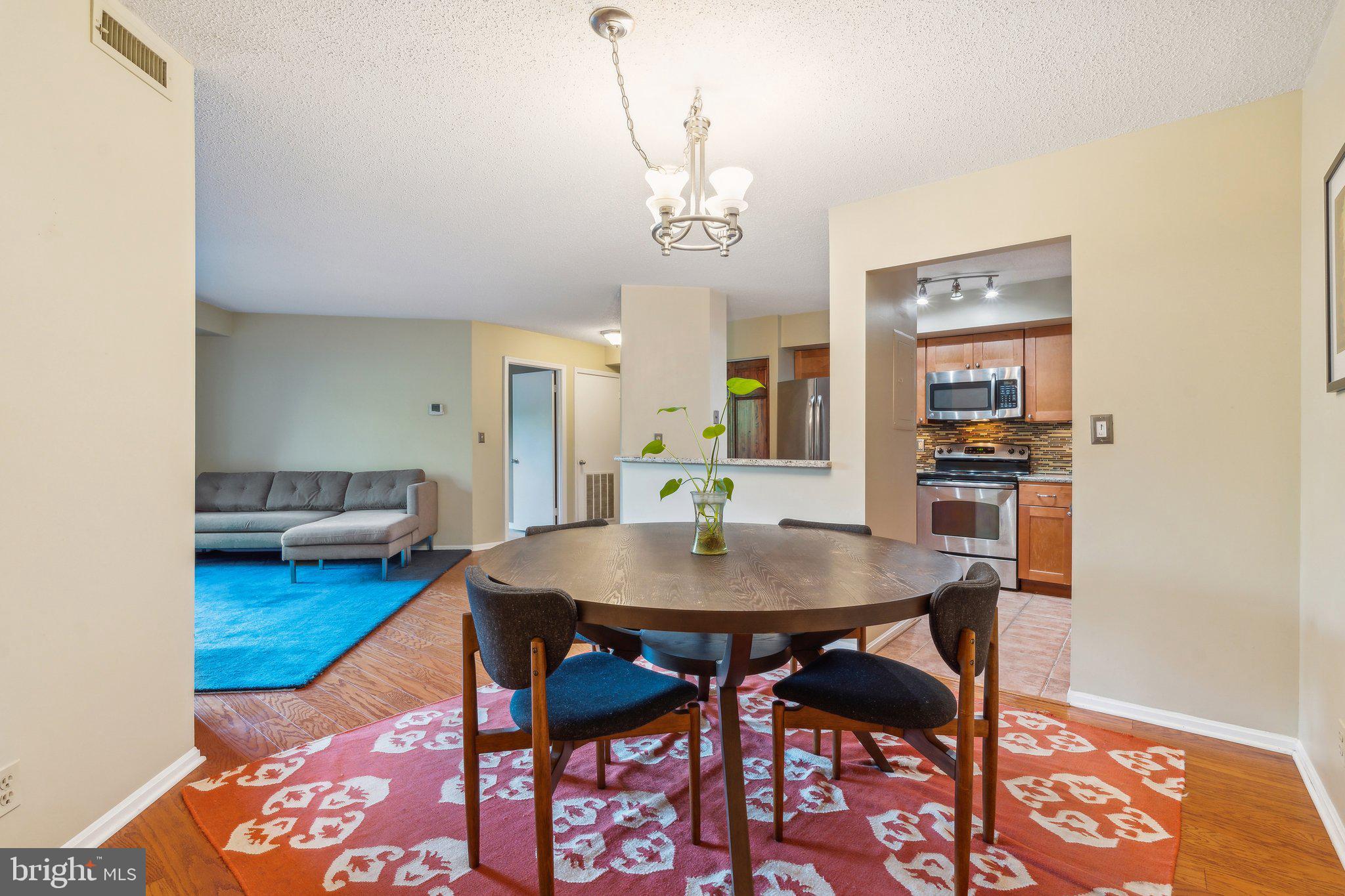 ASTORIA - Residential