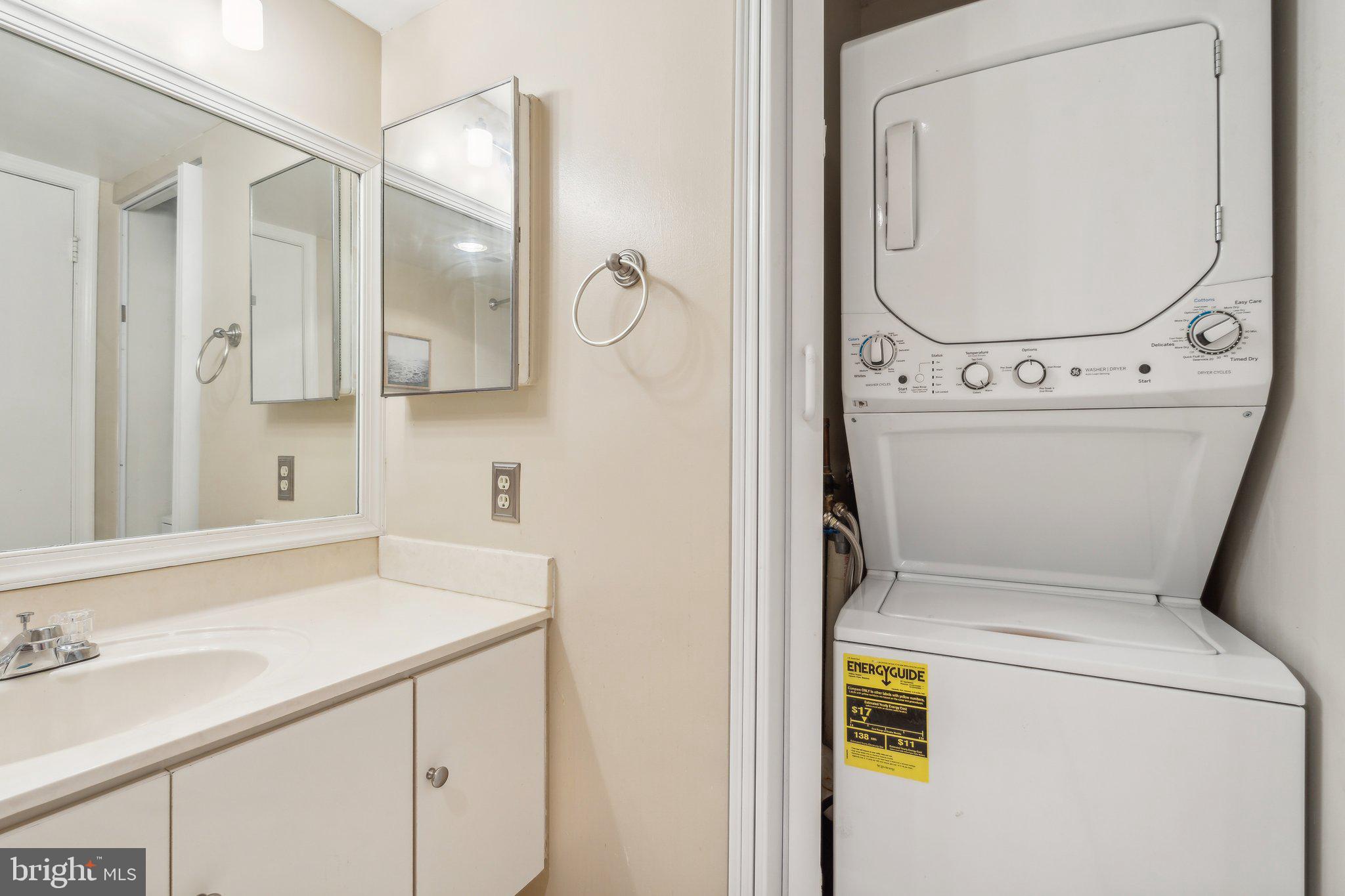 ASTORIA - Residential