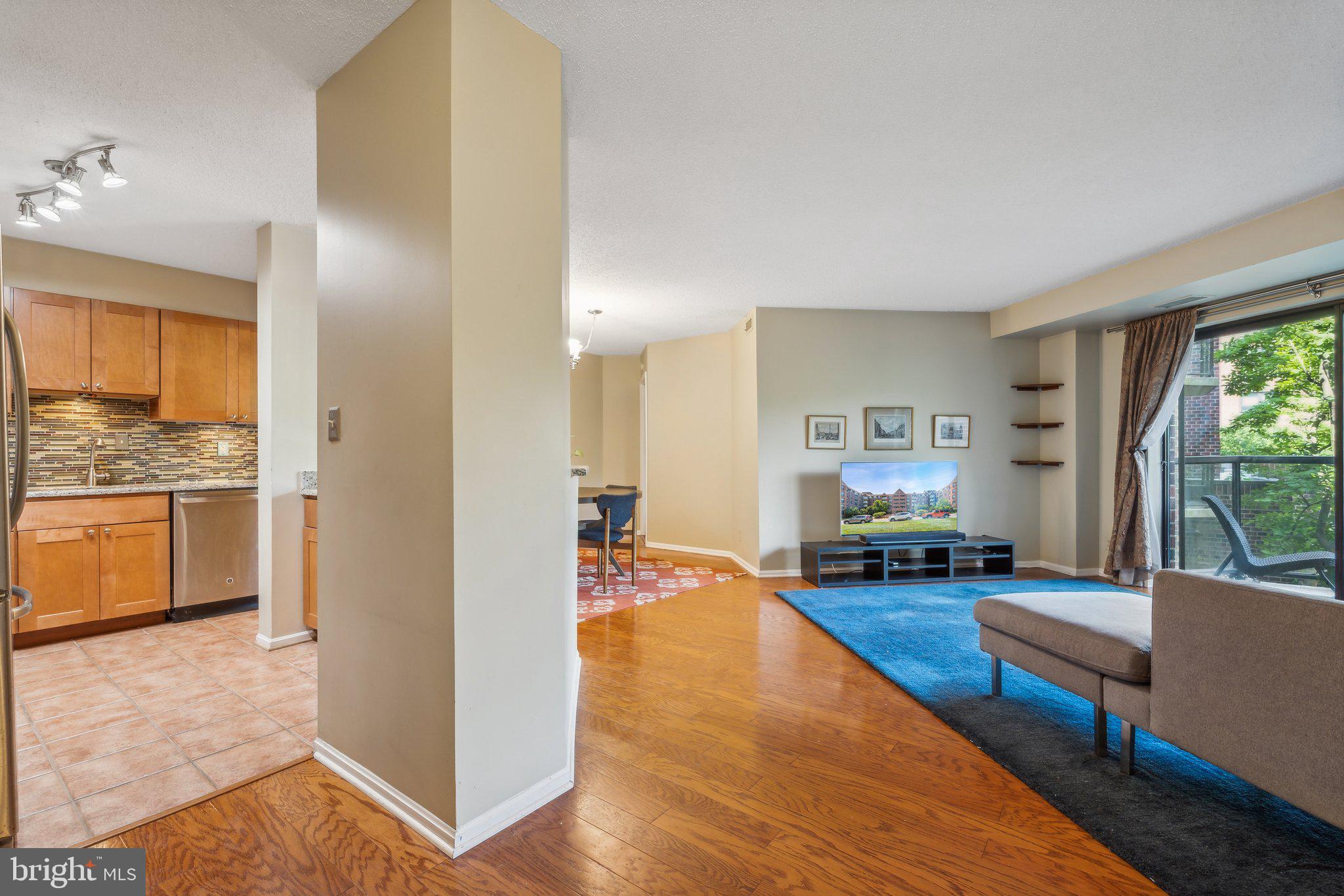 ASTORIA - Residential