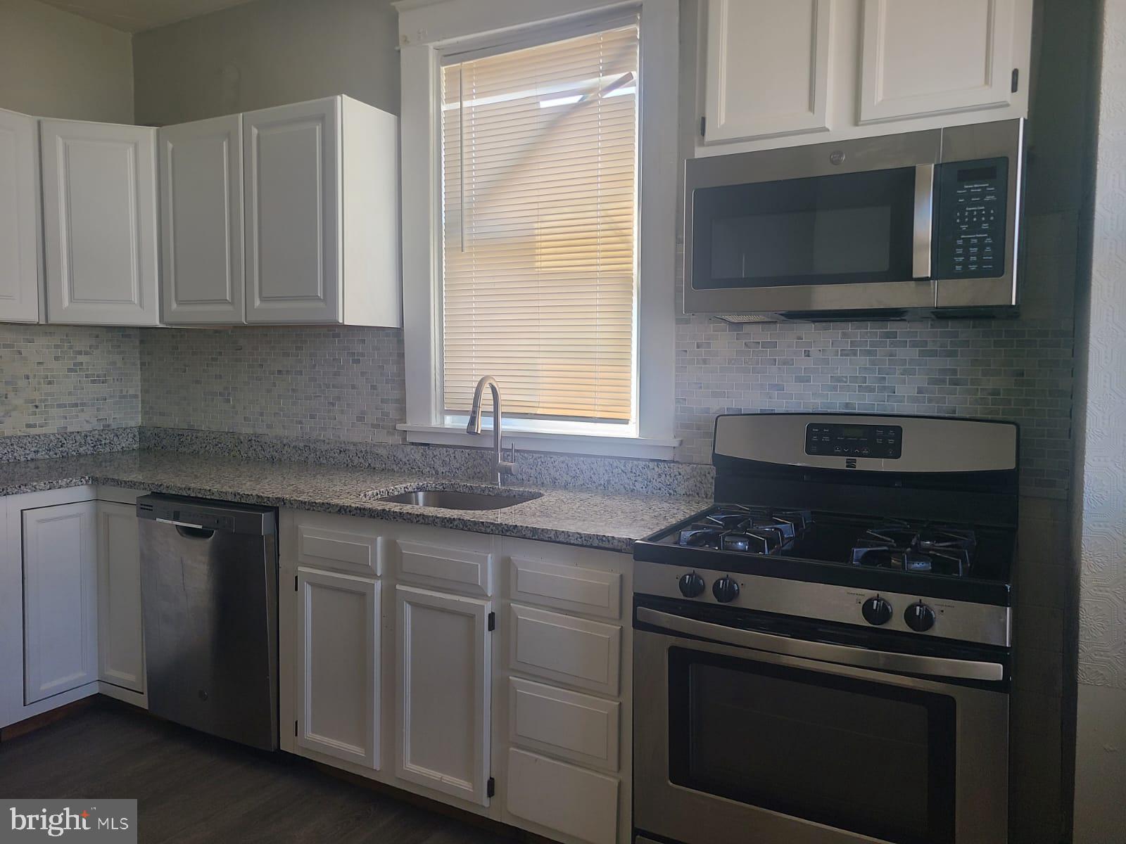 SAINT JOSEPHS - Residential Lease