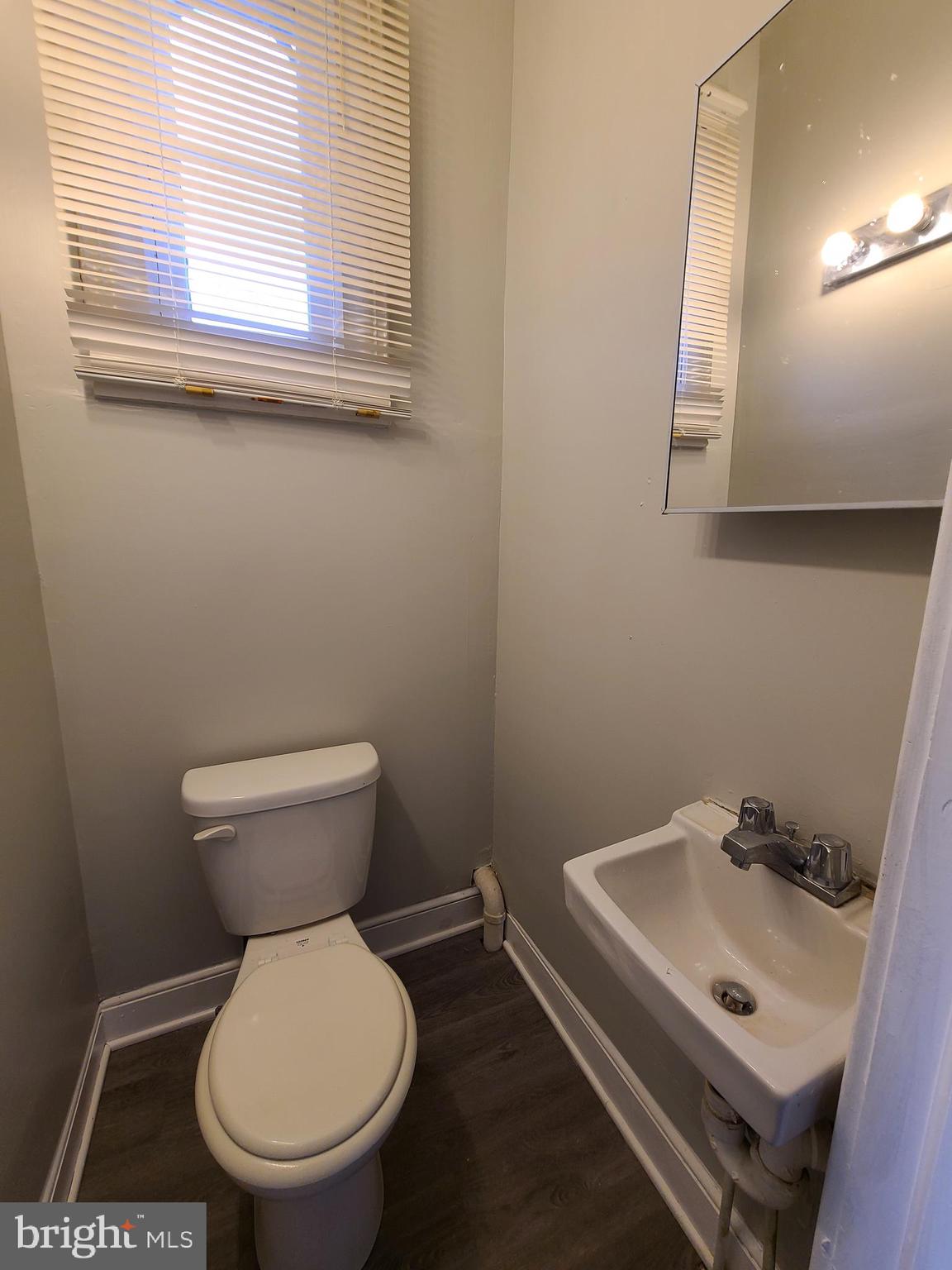 SAINT JOSEPHS - Residential Lease