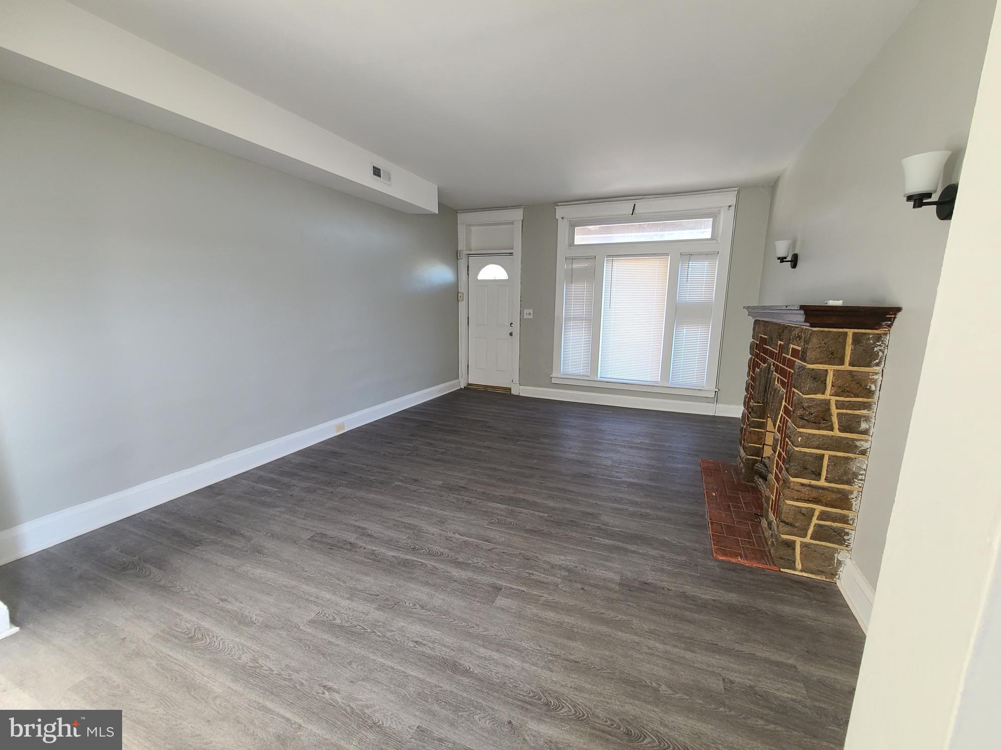SAINT JOSEPHS - Residential Lease