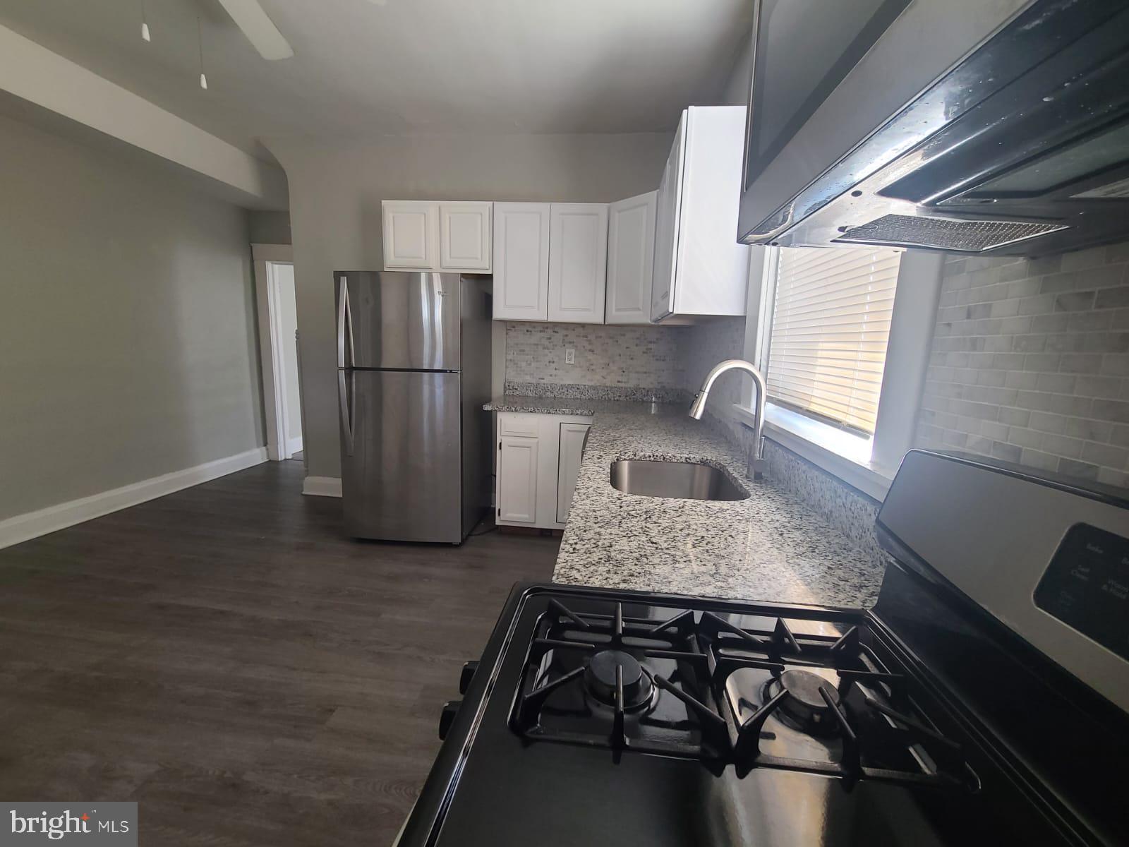 SAINT JOSEPHS - Residential Lease
