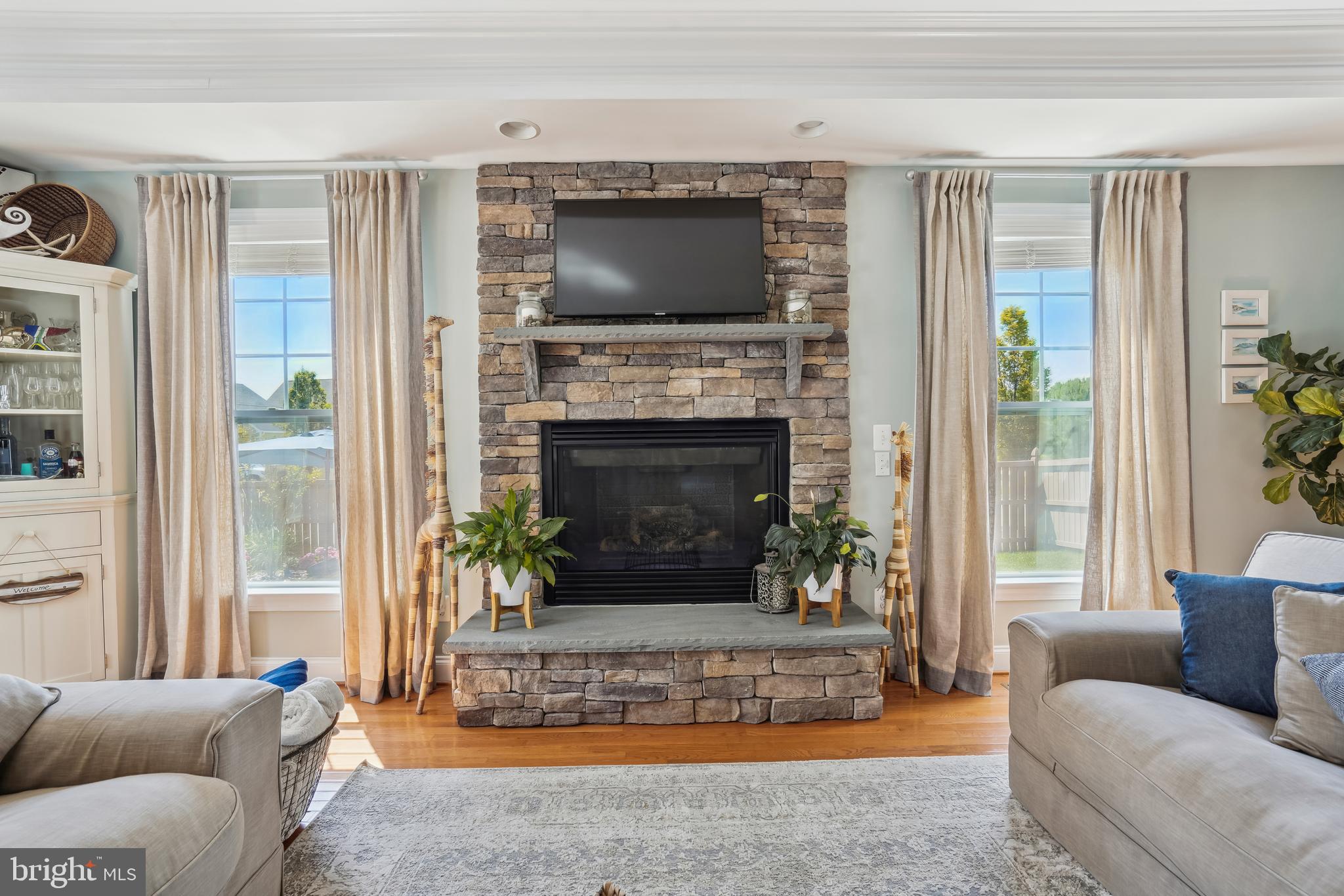 GIBSONS GRANT - Residential Lease