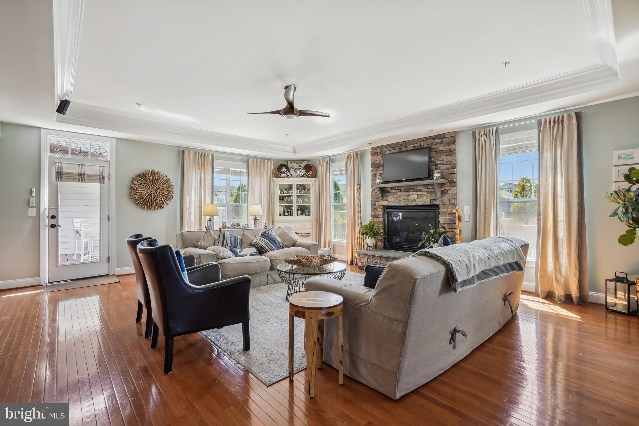 GIBSONS GRANT - Residential Lease