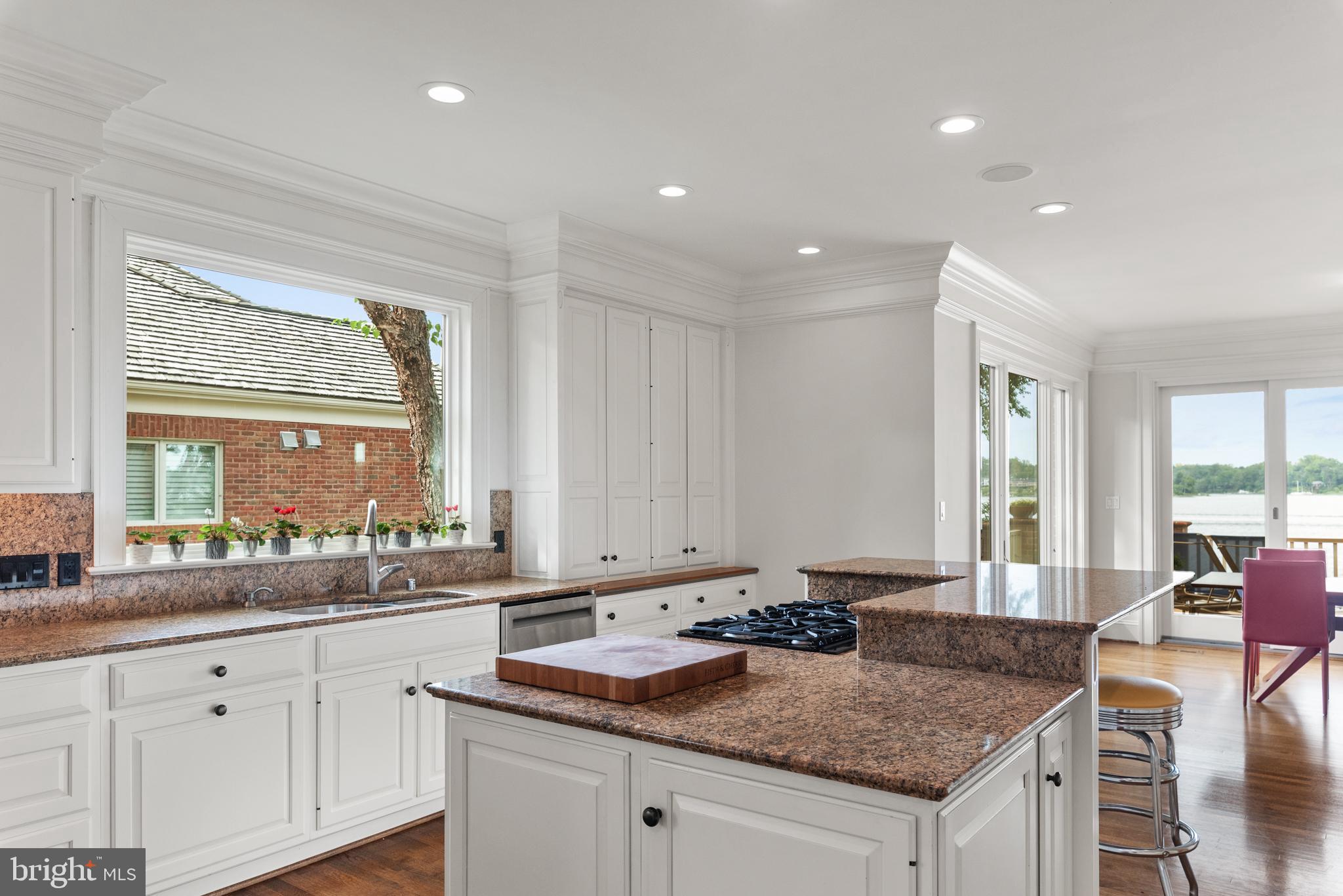 SOUTH RIVER LANDING - Residential