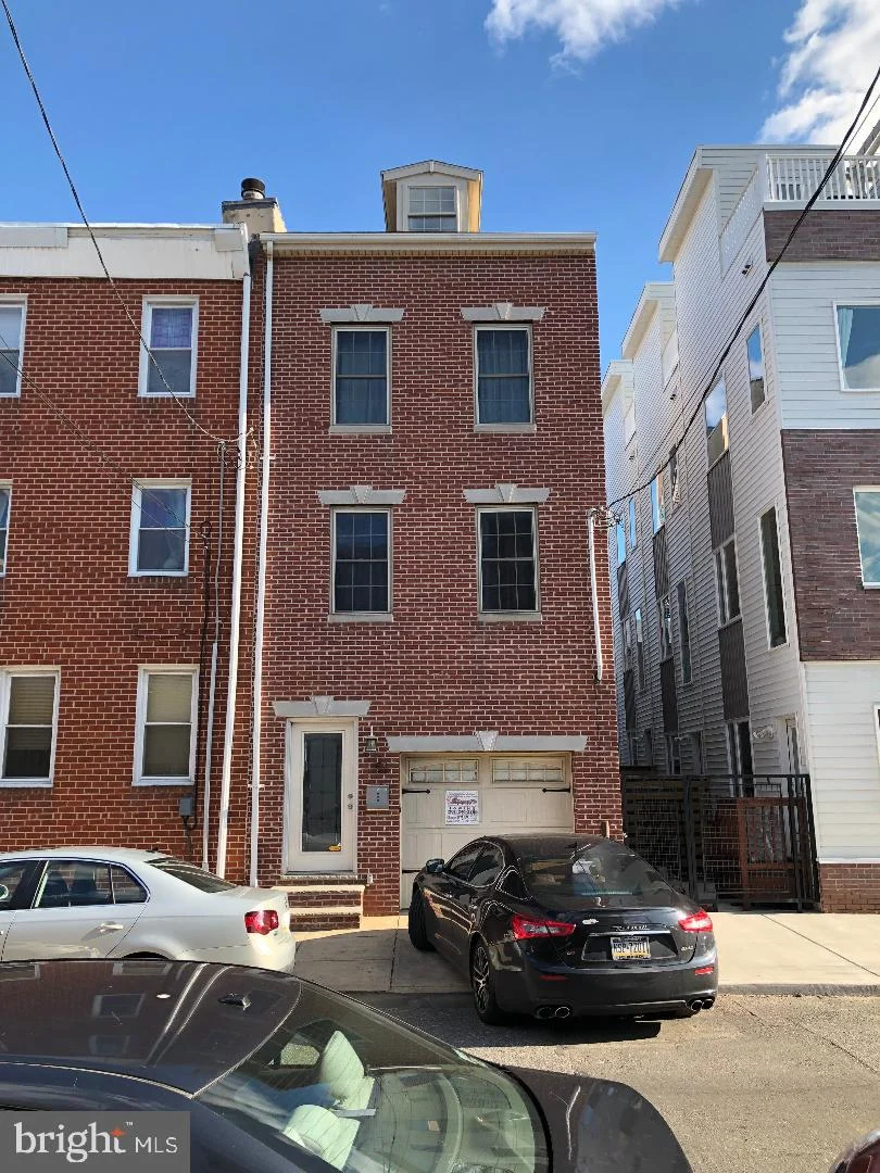 156 E Richmond Street, Philadelphia, PA 19125