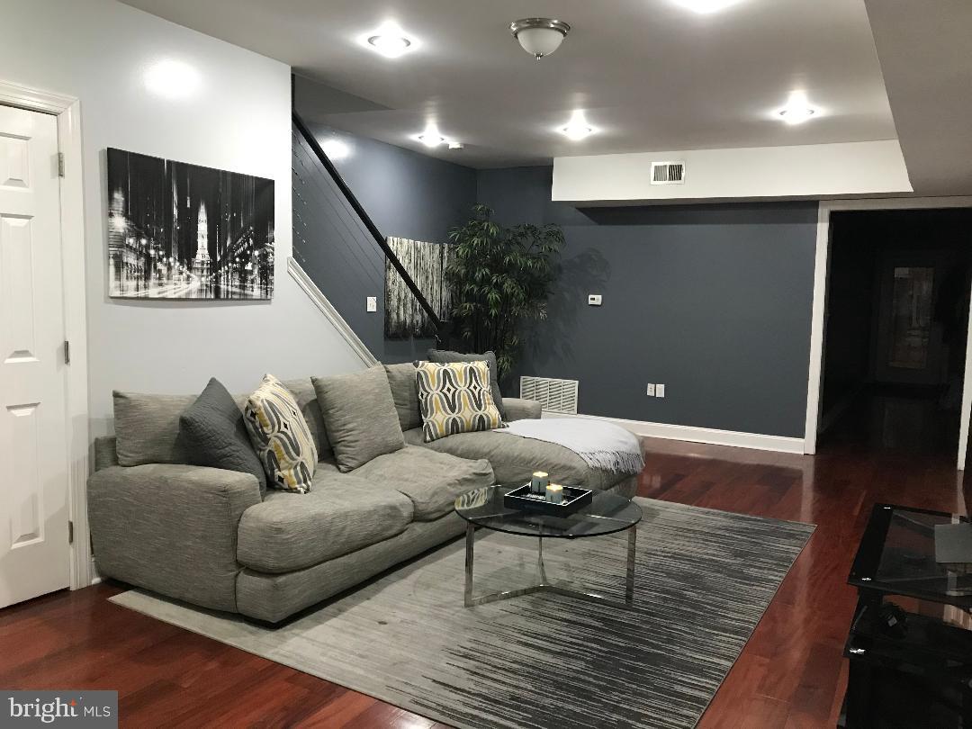 FISHTOWN - Residential