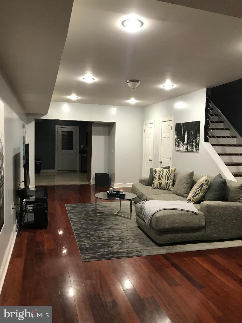 FISHTOWN - Residential