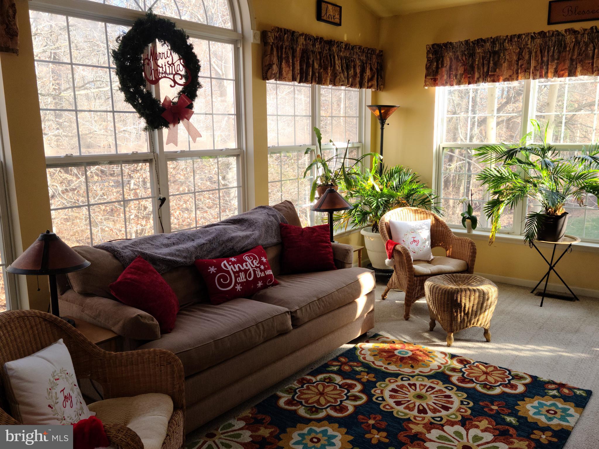 EAST HAMPTON - Residential