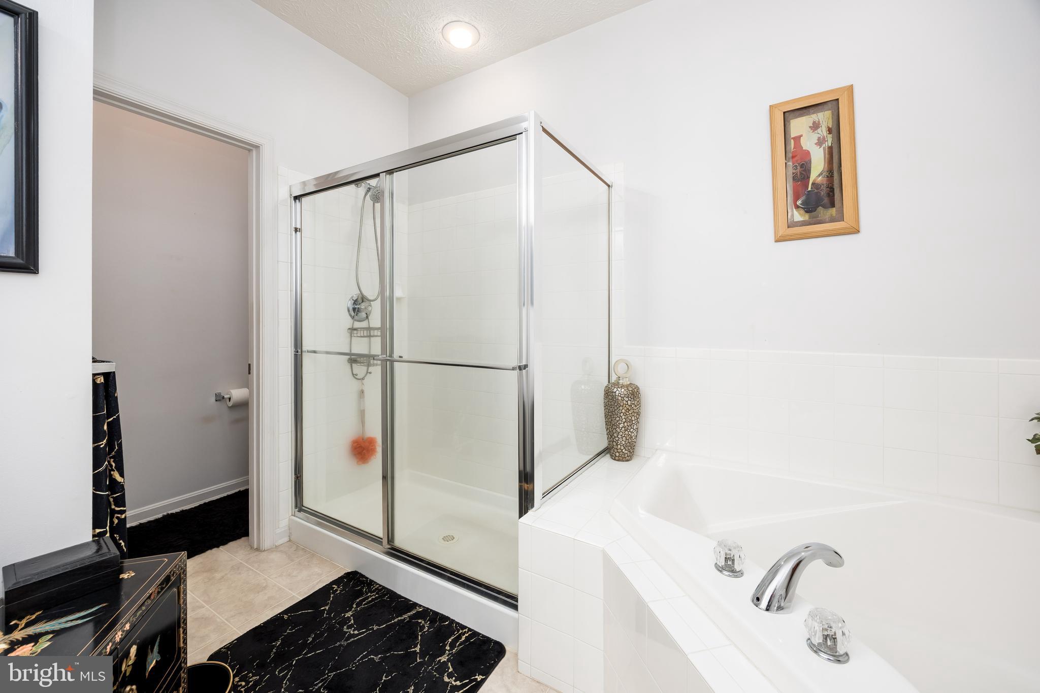 WOOD CREEK GOLF COMM - Residential