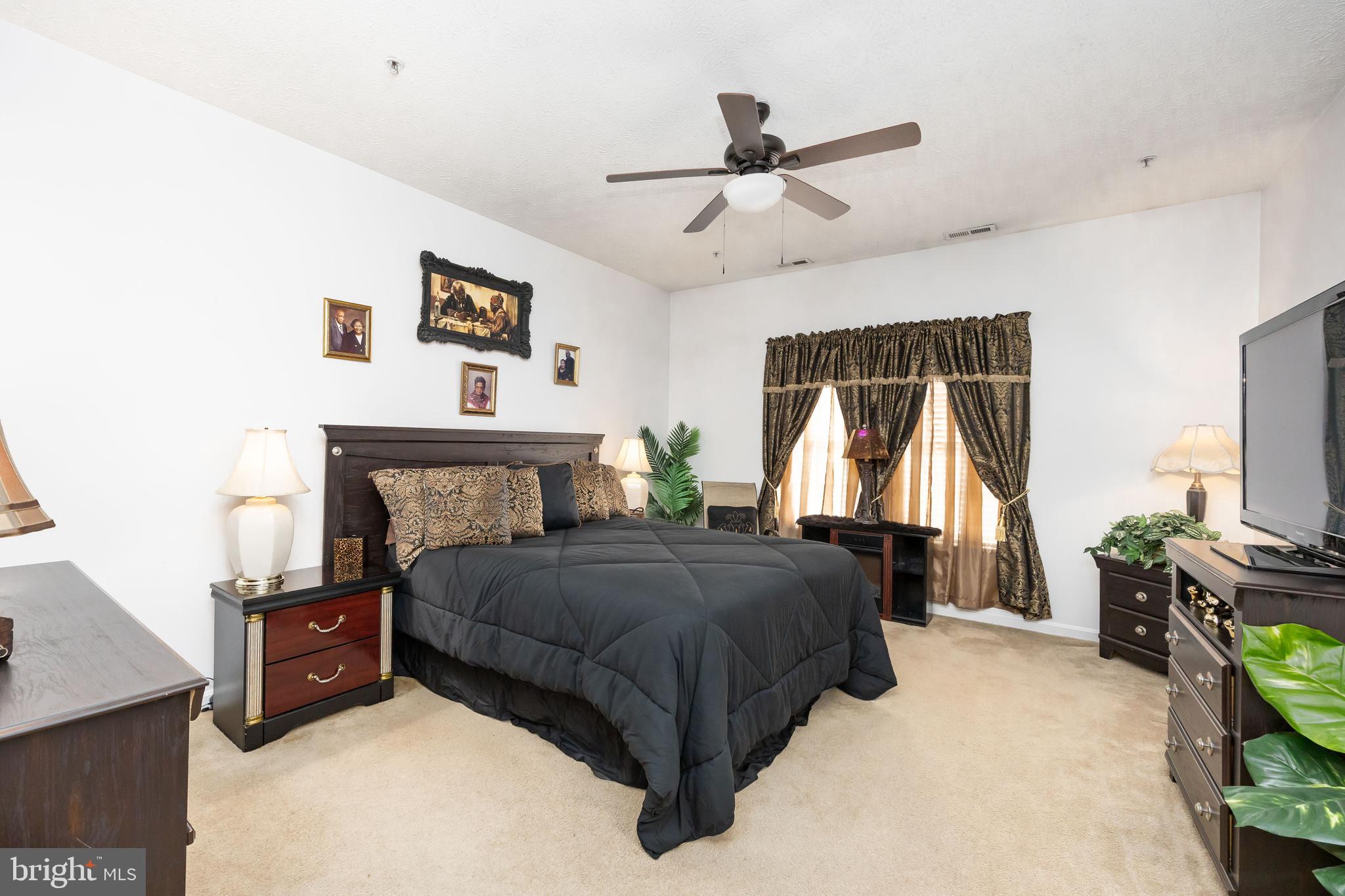 WOOD CREEK GOLF COMM - Residential