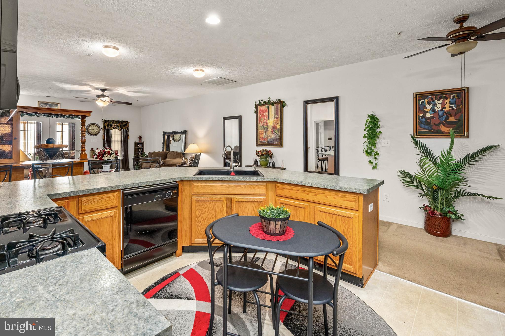 WOOD CREEK GOLF COMM - Residential