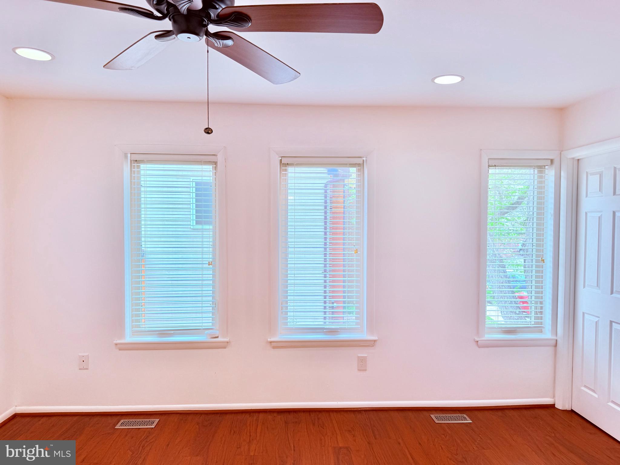 VILLAGE OF KINGS CONTRIVANCE - Residential