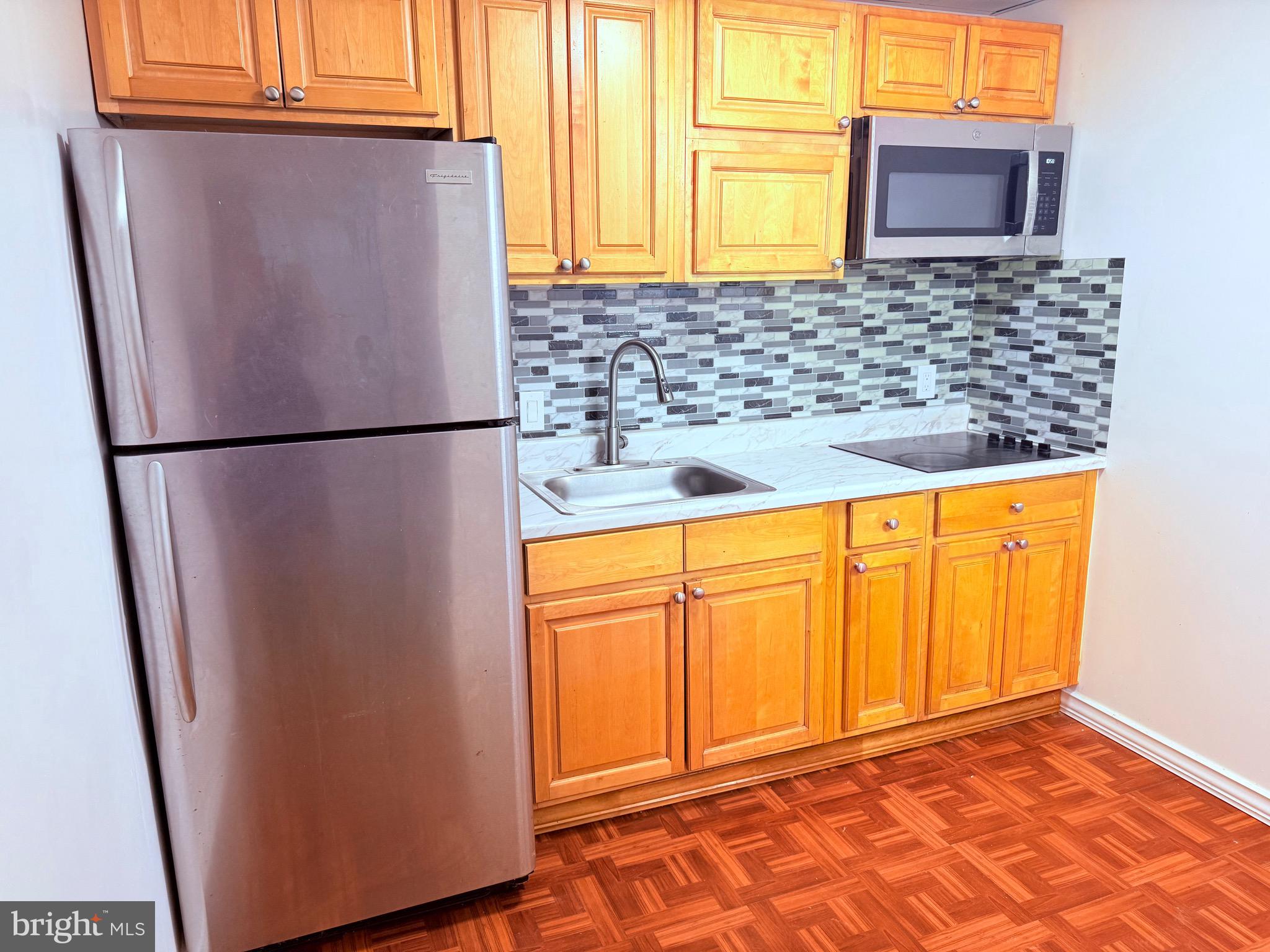 VILLAGE OF KINGS CONTRIVANCE - Residential