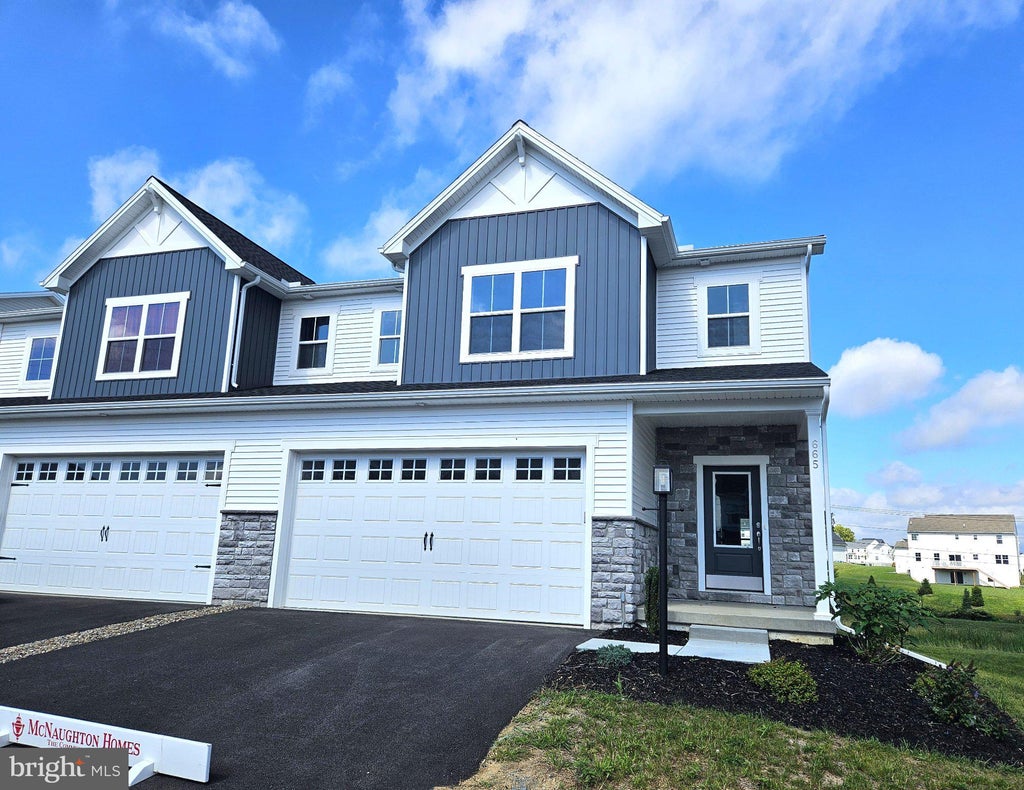 Photo of 665 Brittany Drive, MECHANICSBURG, PA 17055 (MLS # PACB2058470)