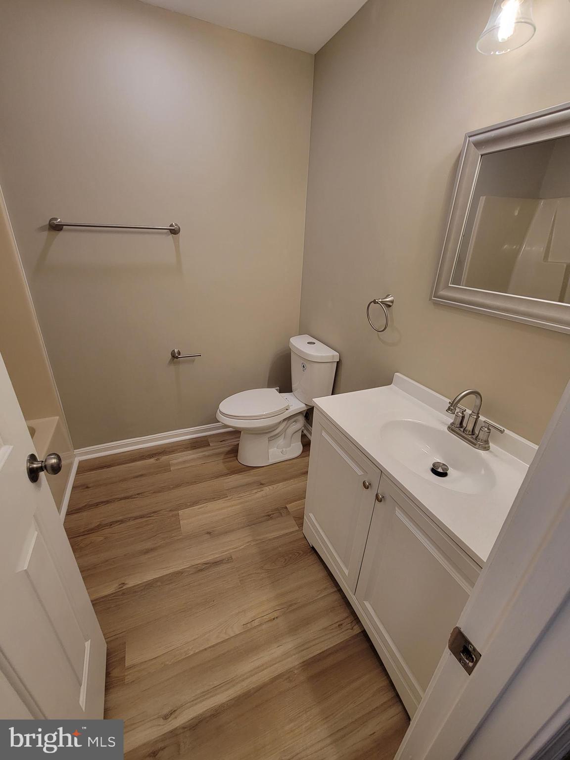 LAKE WILDERNESS - Residential