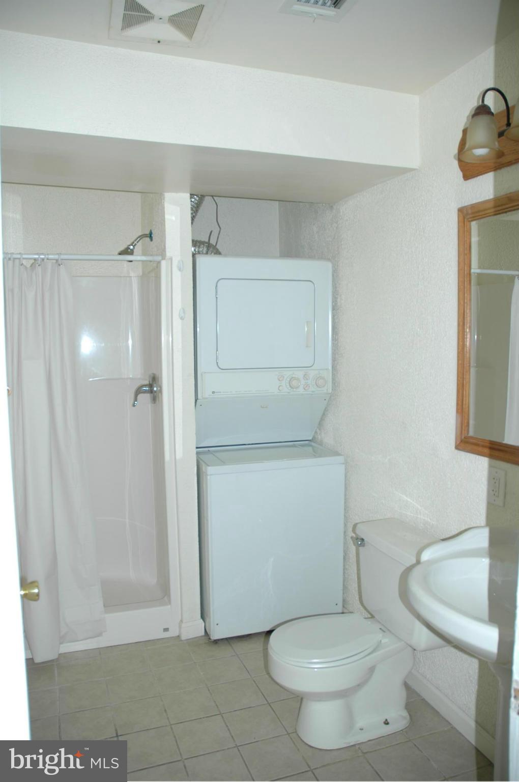 WILLOWBROOK - Residential Lease