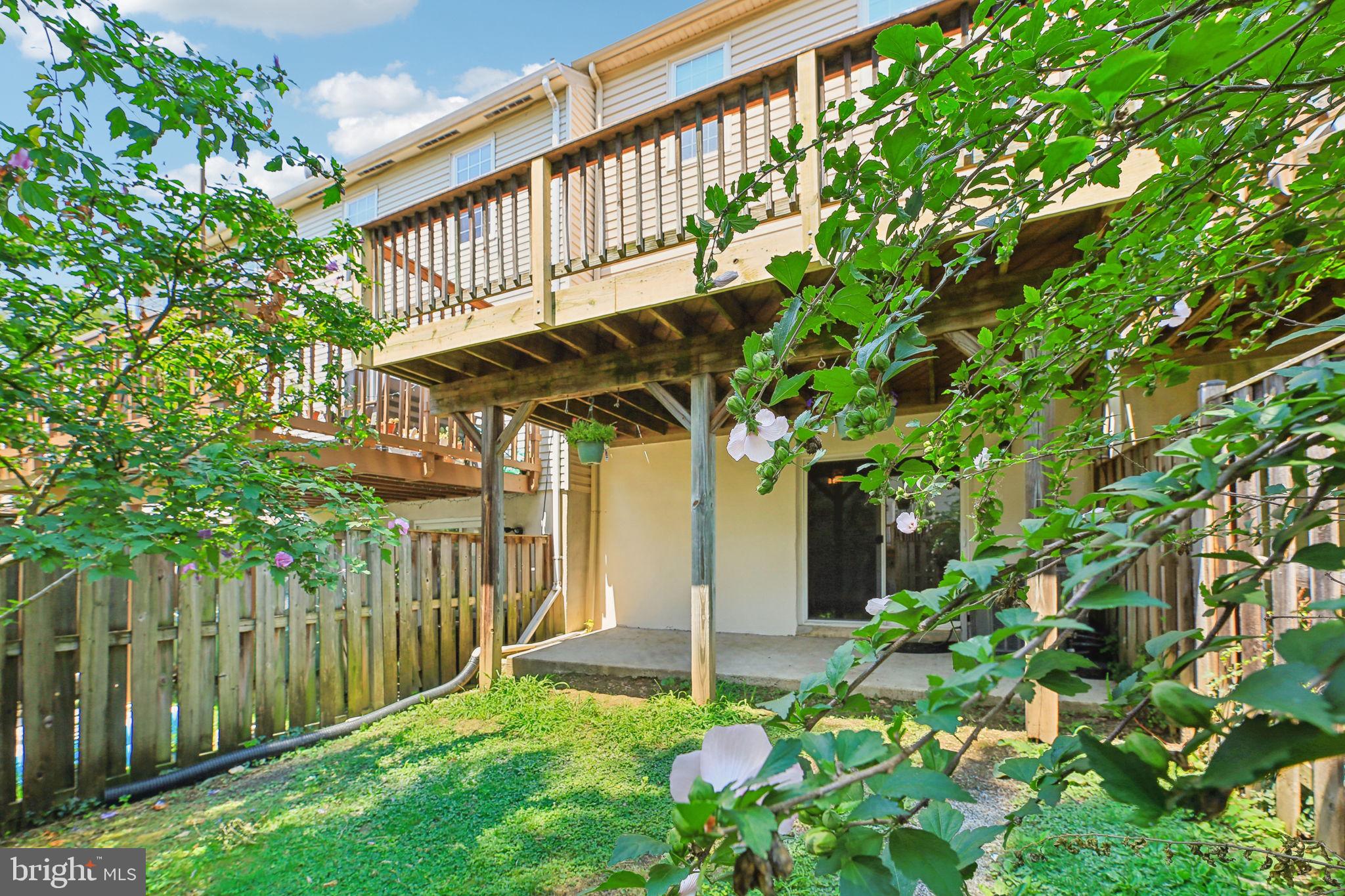 RICHARDSON MEWS - Residential