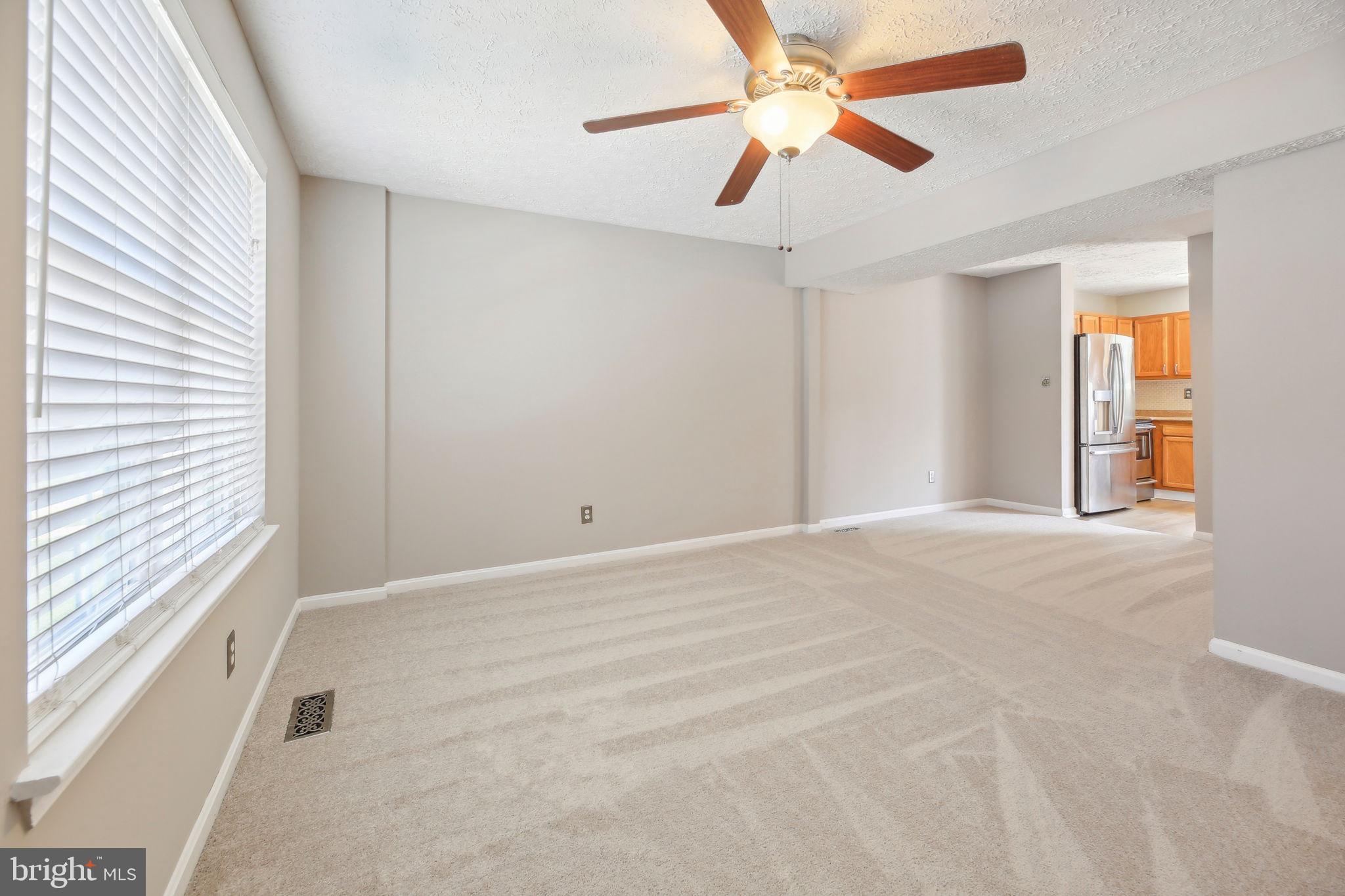 RICHARDSON MEWS - Residential