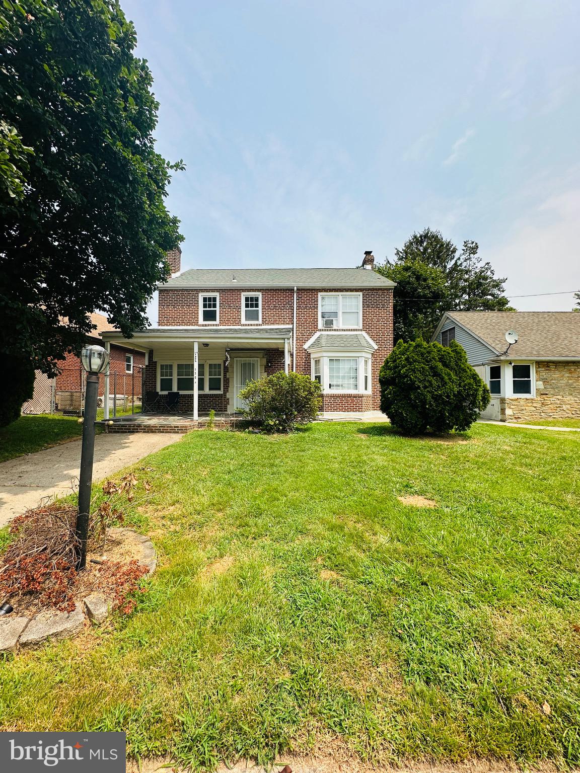 This beautifully maintained single-family home offers nearly 2,000 square feet of comfortable living space. It features four generously sized bedrooms, providing ample room for family, guests, or a home office setup. The property also boasts a large, fully finished basement, perfect for a recreation room, gym, or additional storage. Outside, you’ll find an expansive yard—ideal for outdoor entertaining.
Currently tenant occupied, will vacate before closing or willing to stay, currently paying $2100 per month on month-to- month lease.