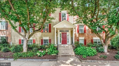 3804 GREEN RIDGE COURT 301 FAIRFAX VA 22033