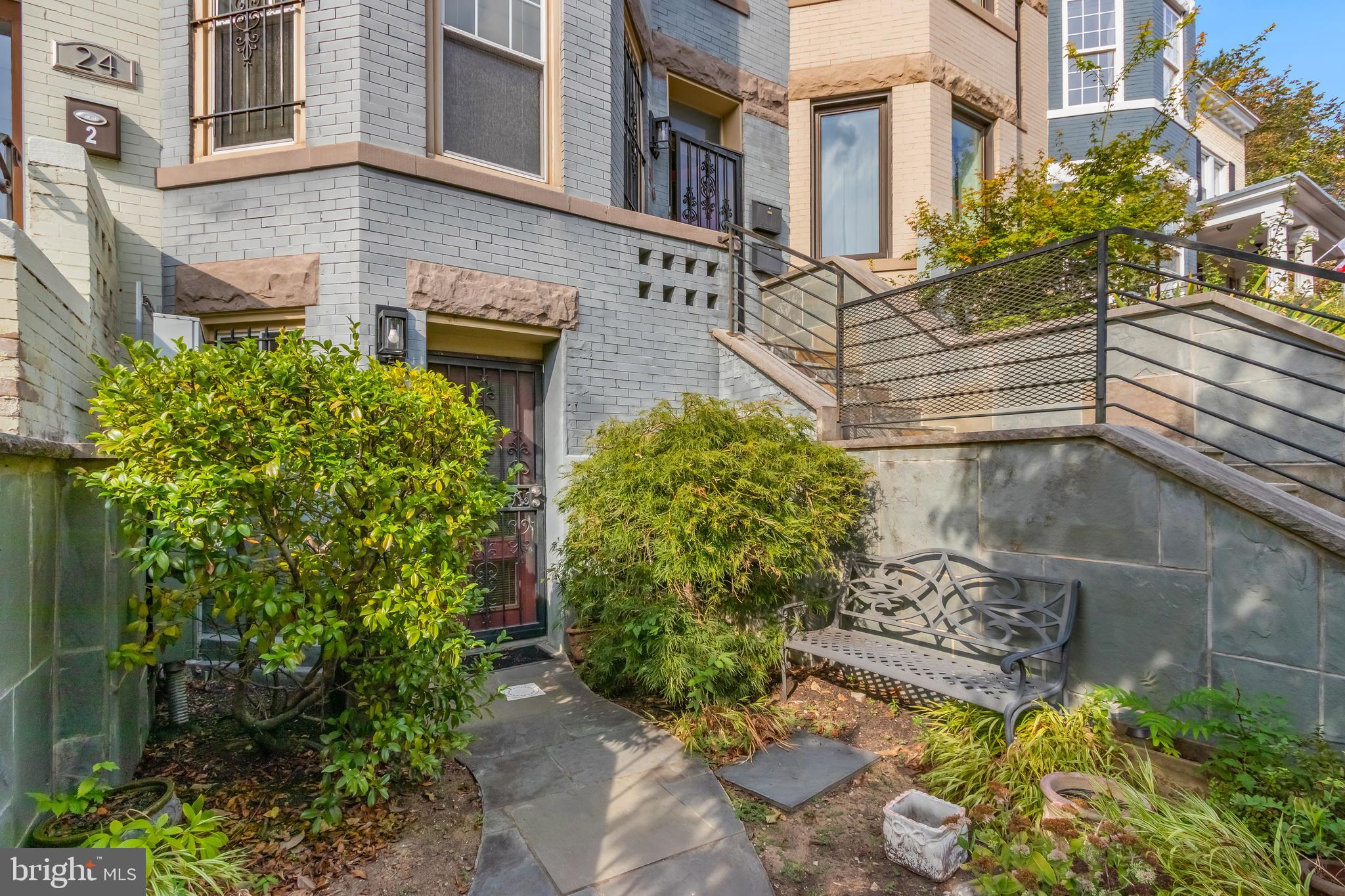 26 T STREET NE A