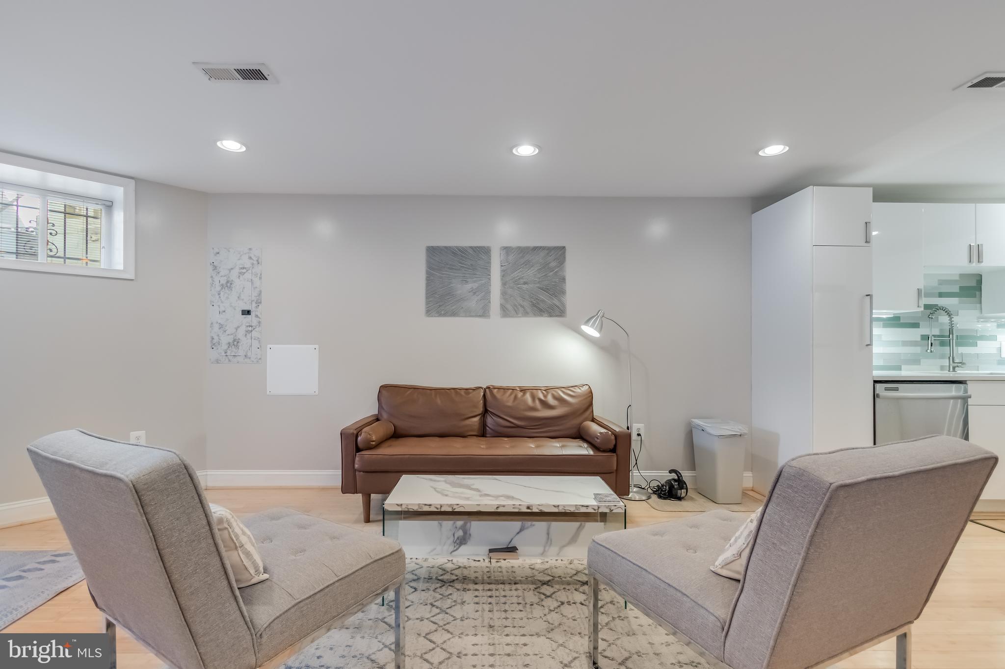 26 T STREET NE A