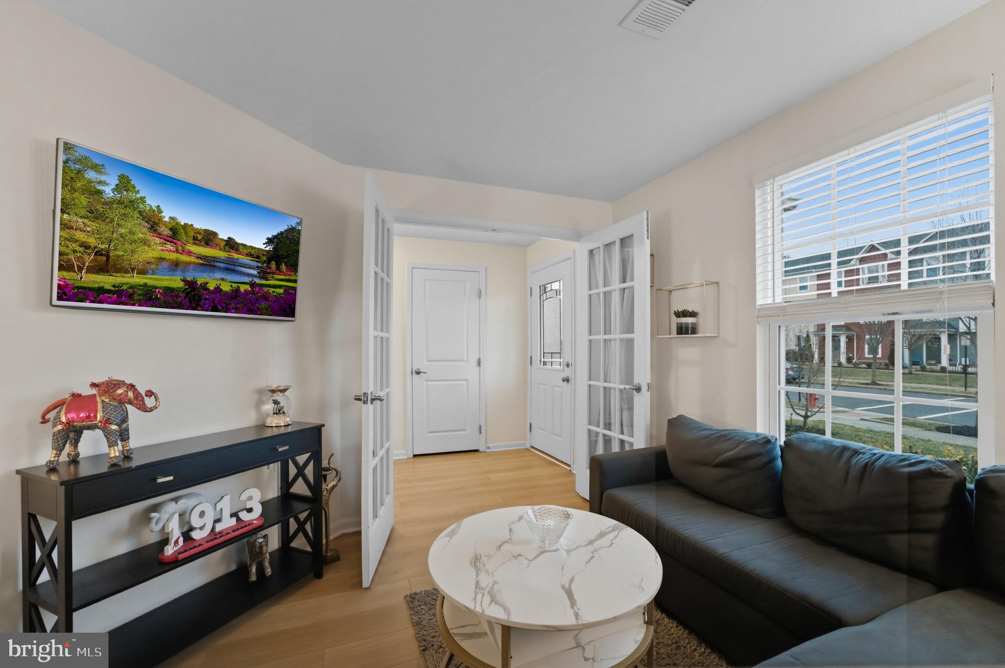 MINTBROOK - Residential