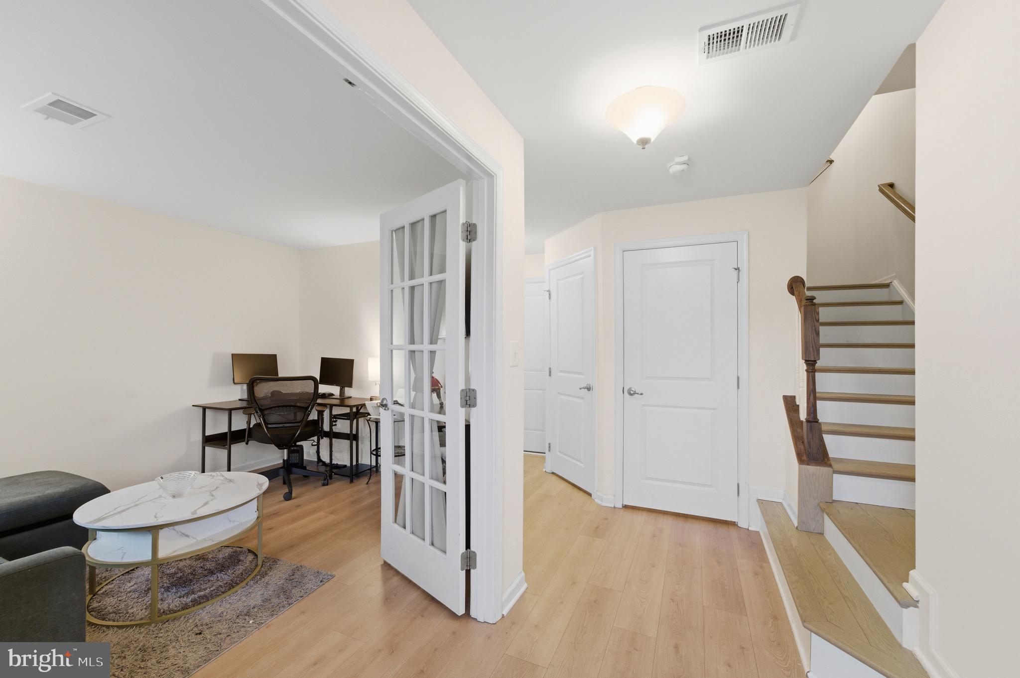 MINTBROOK - Residential