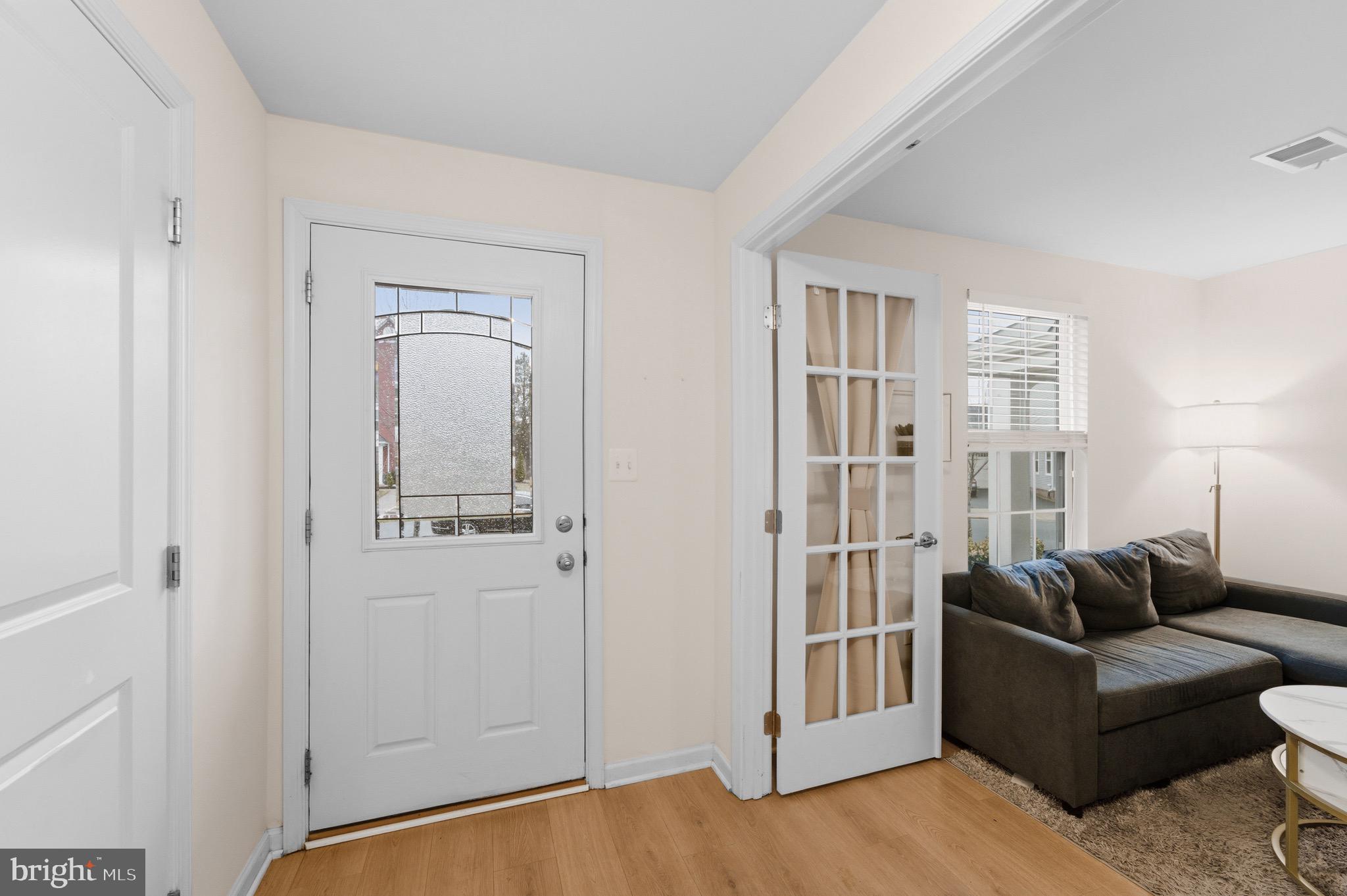 MINTBROOK - Residential